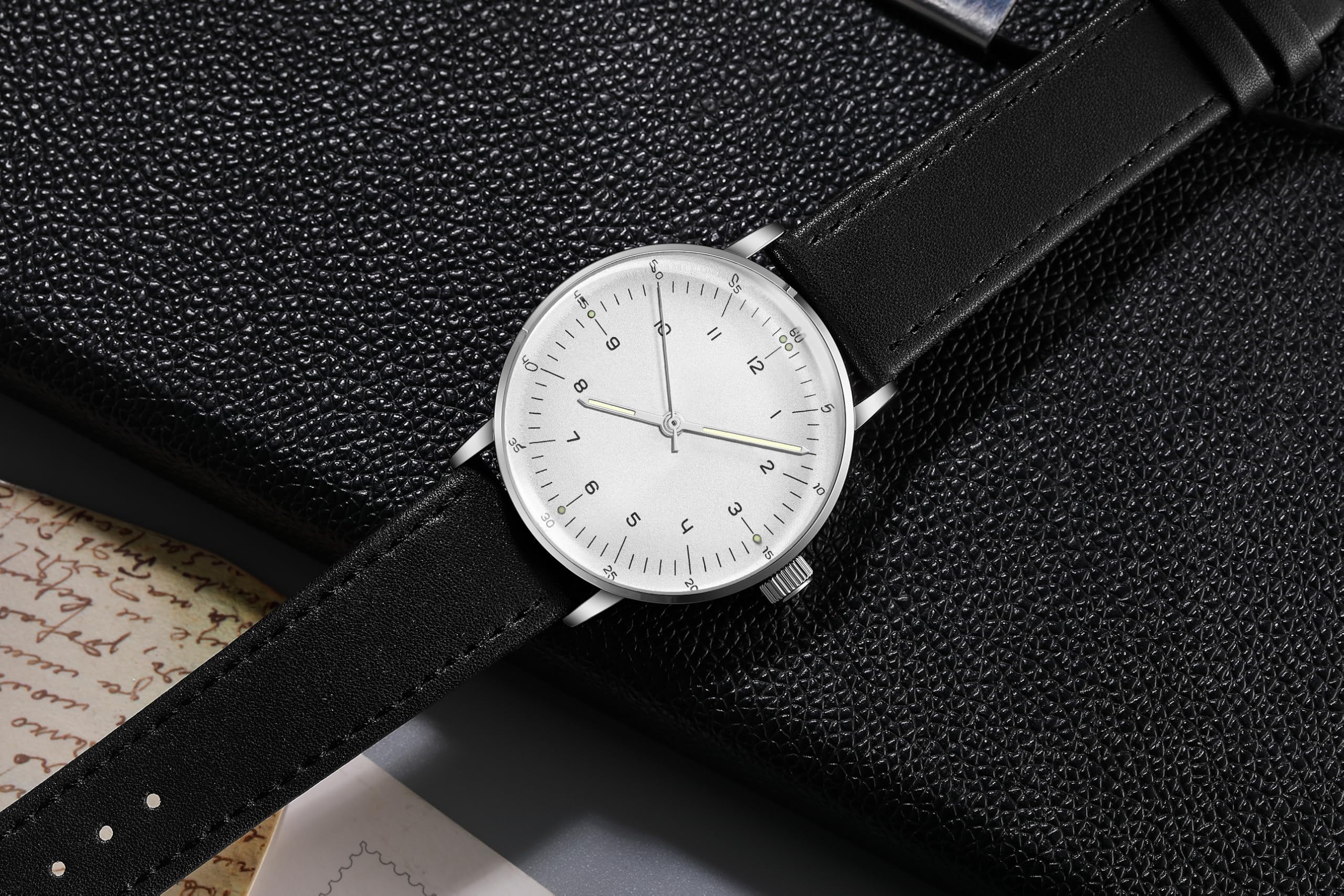 Boyarca Mechanische Vintage-Uhr mit gewölbtem Glasspiegel 40-mm-Gehäuse Handaufzug Armbanduhr