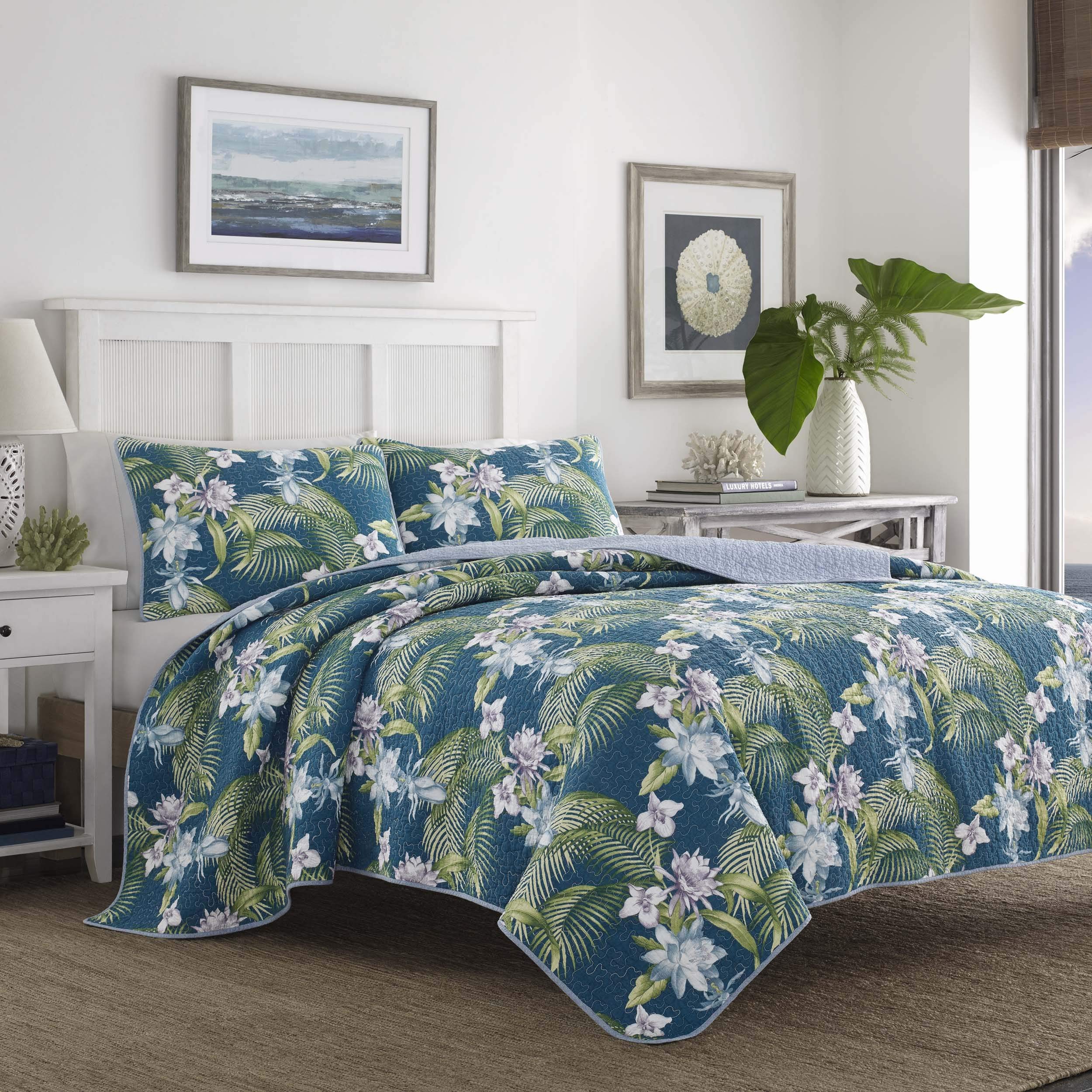 Tommy Bahama Southern Breeze Quilt Set, King, Dark Blue