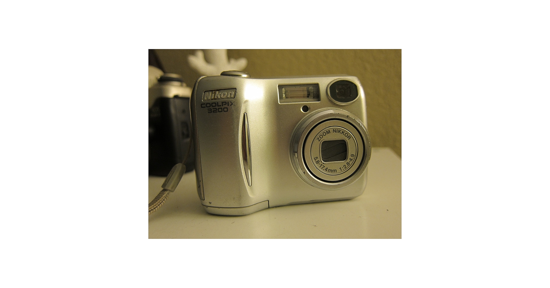 Amazon.com : Nikon Coolpix 3200 3.2MP Digital Camera with 3x