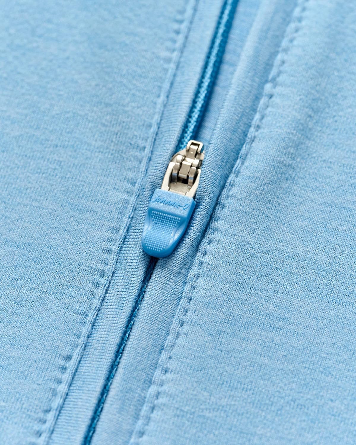 johnnie-O Freeborne Performance 1/4 Zip Pullover