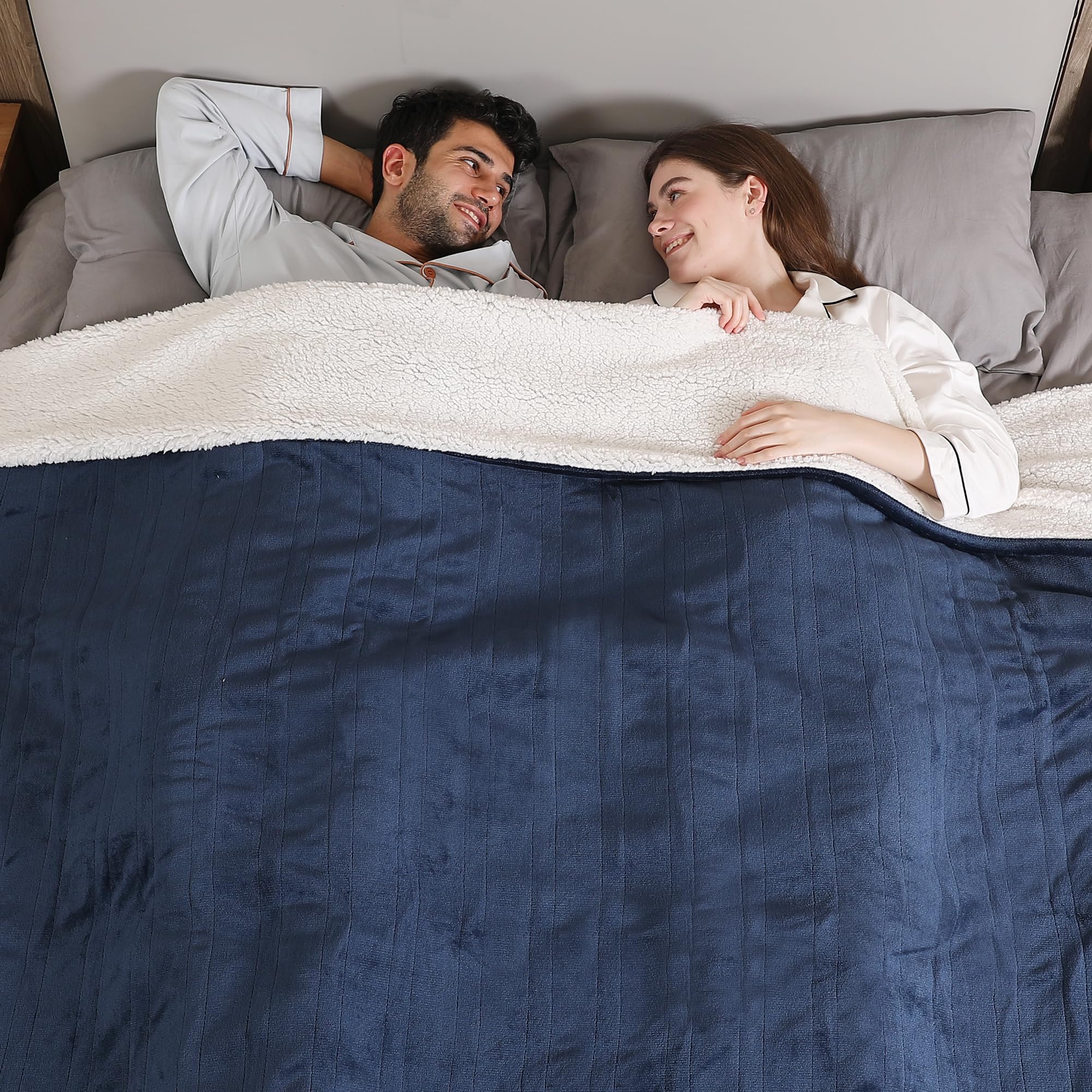 ESTINGO Heated Blanket
