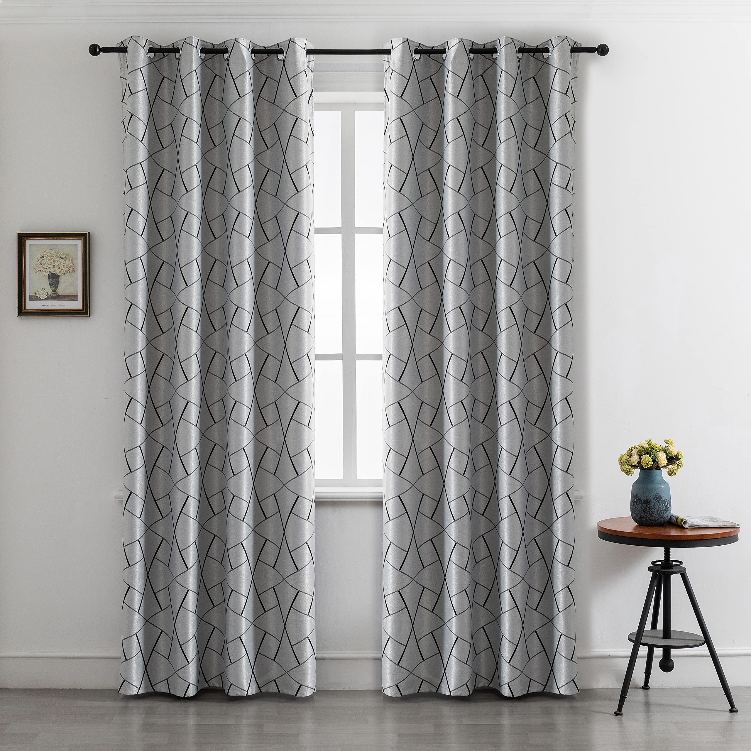 GIRASOLE HOME® Coppia Tende Grigie Semi Oscuranti Fantasia Geometrica Nera Tenda Isolante per Soggiorno Camera Ufficio Balcone Porta Finestra 2 Pannelli con Occhielli (Grigio e Nero, 140x280cm)