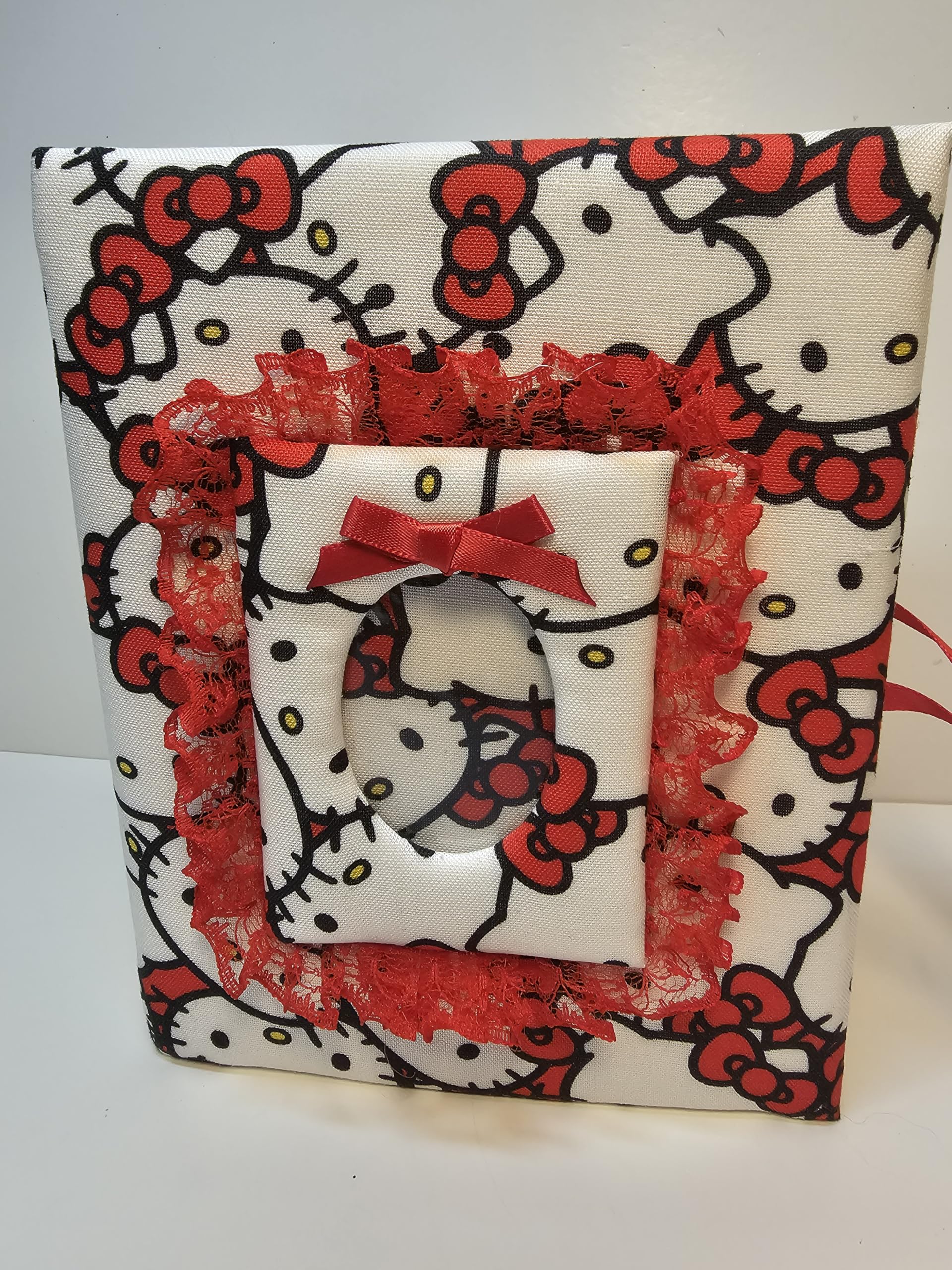 Hello Kitty Photo Album - Perfect Gift - Holds 100 4x6 Photos - Personalize