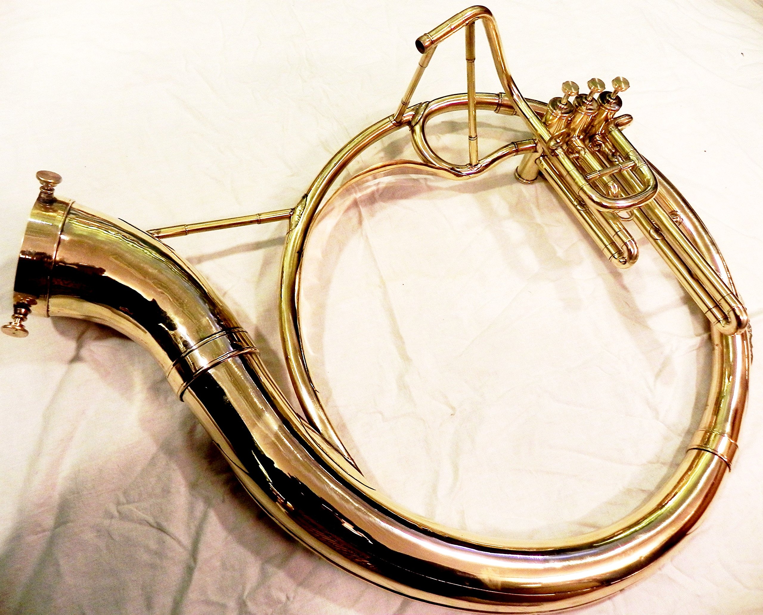 IM Messing-Sousaphon, 55,9 cm, goldfarben, moderner Stil mit polierter Oberfläche und Tragetasche