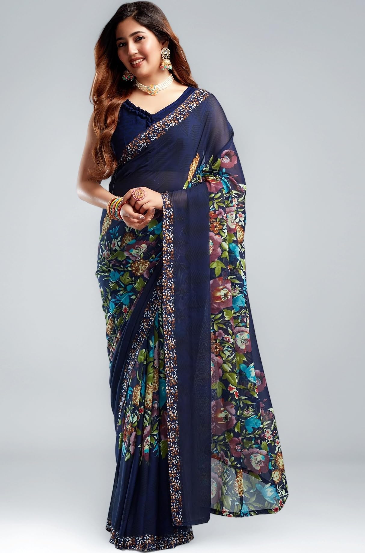 Women's Floral Printed Georgette Saree with Unstitched Blouse Piece