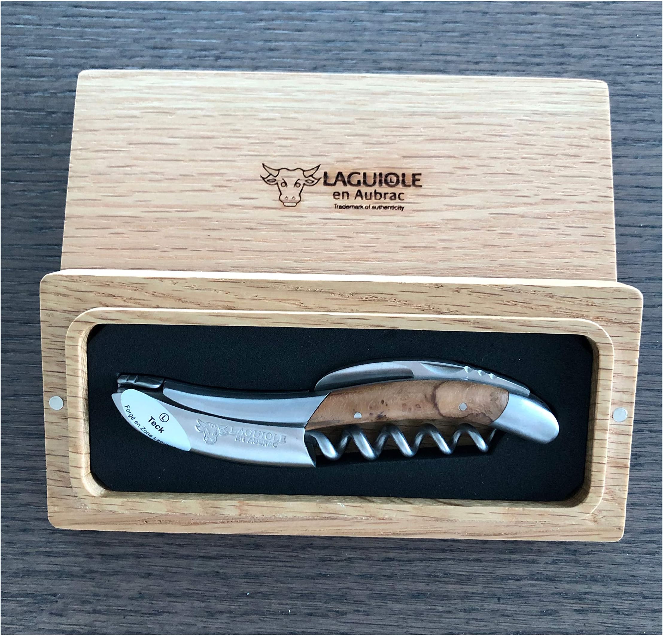 LAGUIOLE EN AUBRAC L Sommelier Waiter's Corkscrew, Teak Burl Wood Handle