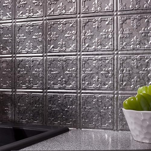 Miniatura 38 de FASÄDE Panel decorativo para salpicaduras de vinilo de estilo tradicional / patrón 10 en bronce antiguo (muestra de 6 x 6 pulgadas)
