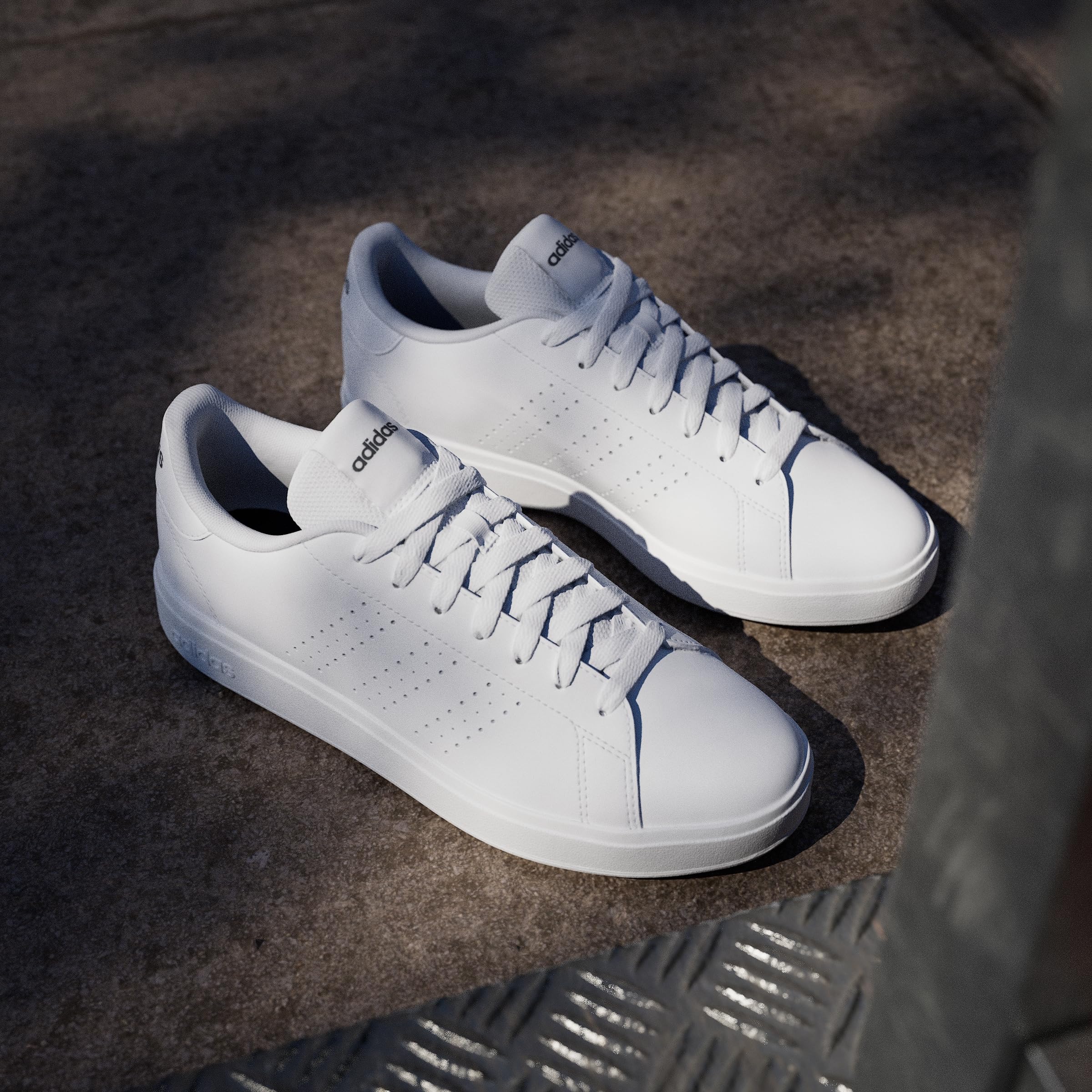 adidas Women's Chaussure Advantage Base 2.0