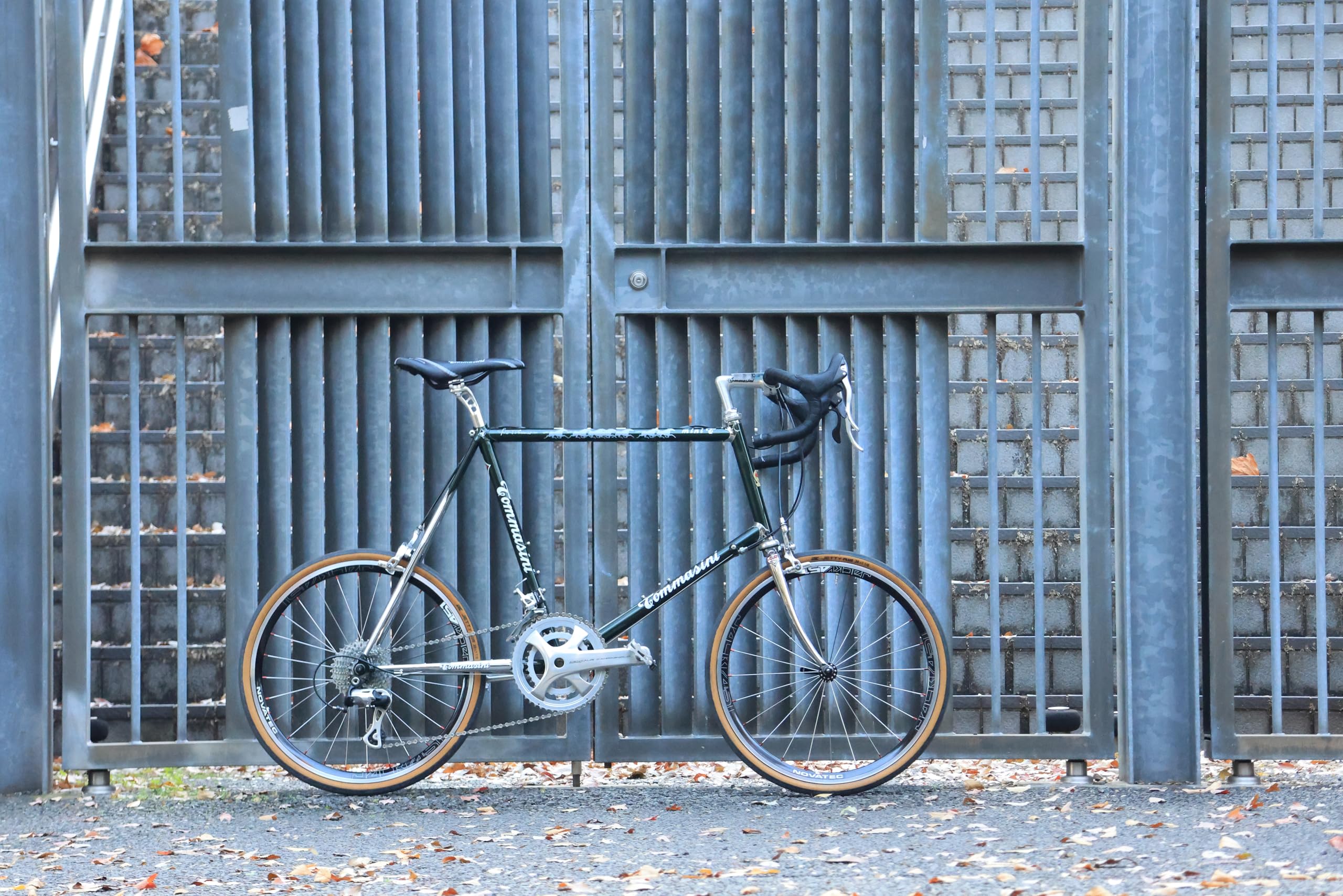 Amazon.co.jp: IRC TIRE (アイ・アール・シー) 自転車 タイヤ JETTY