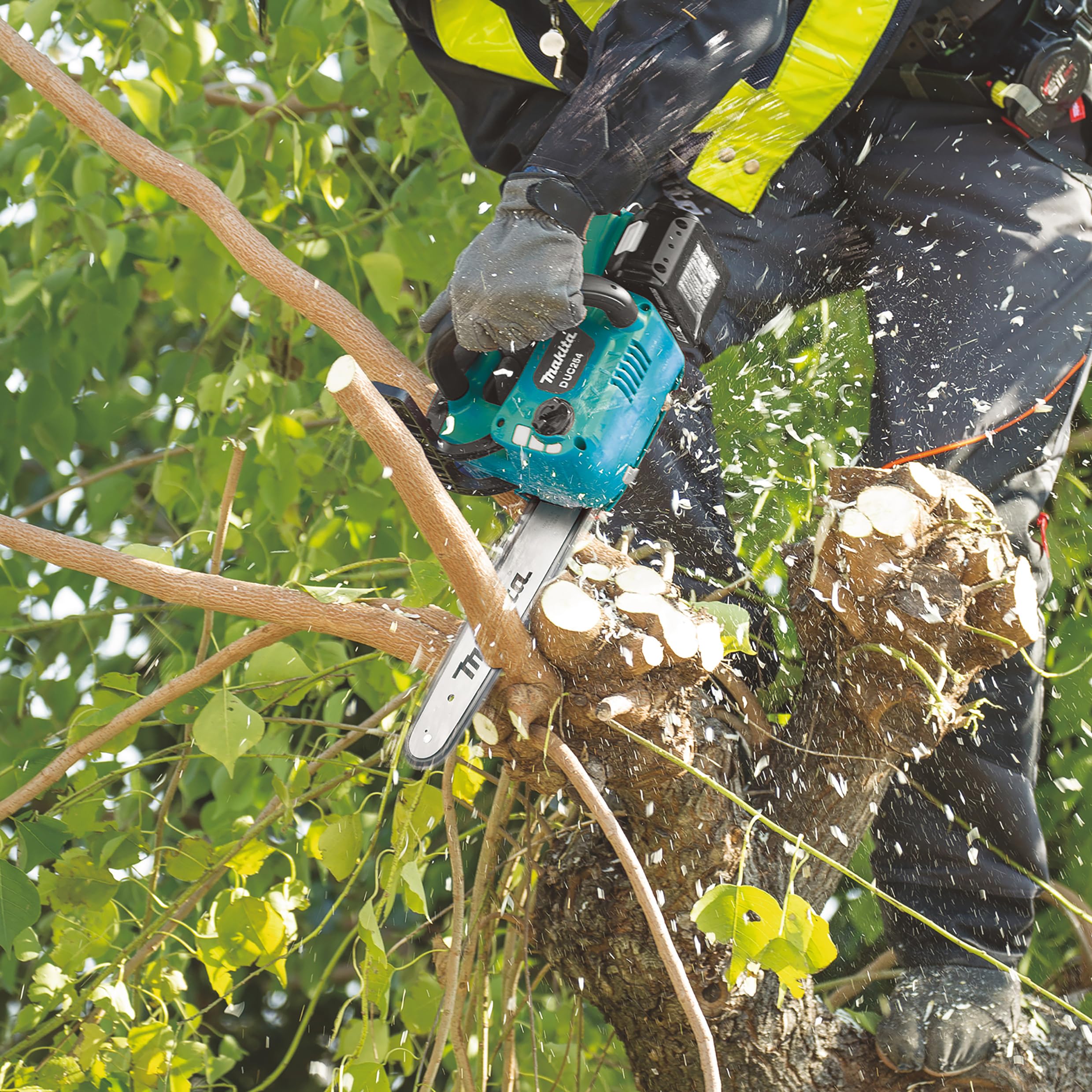 Makita Duc254Cz Sega a Batteria 18V Barra Carving