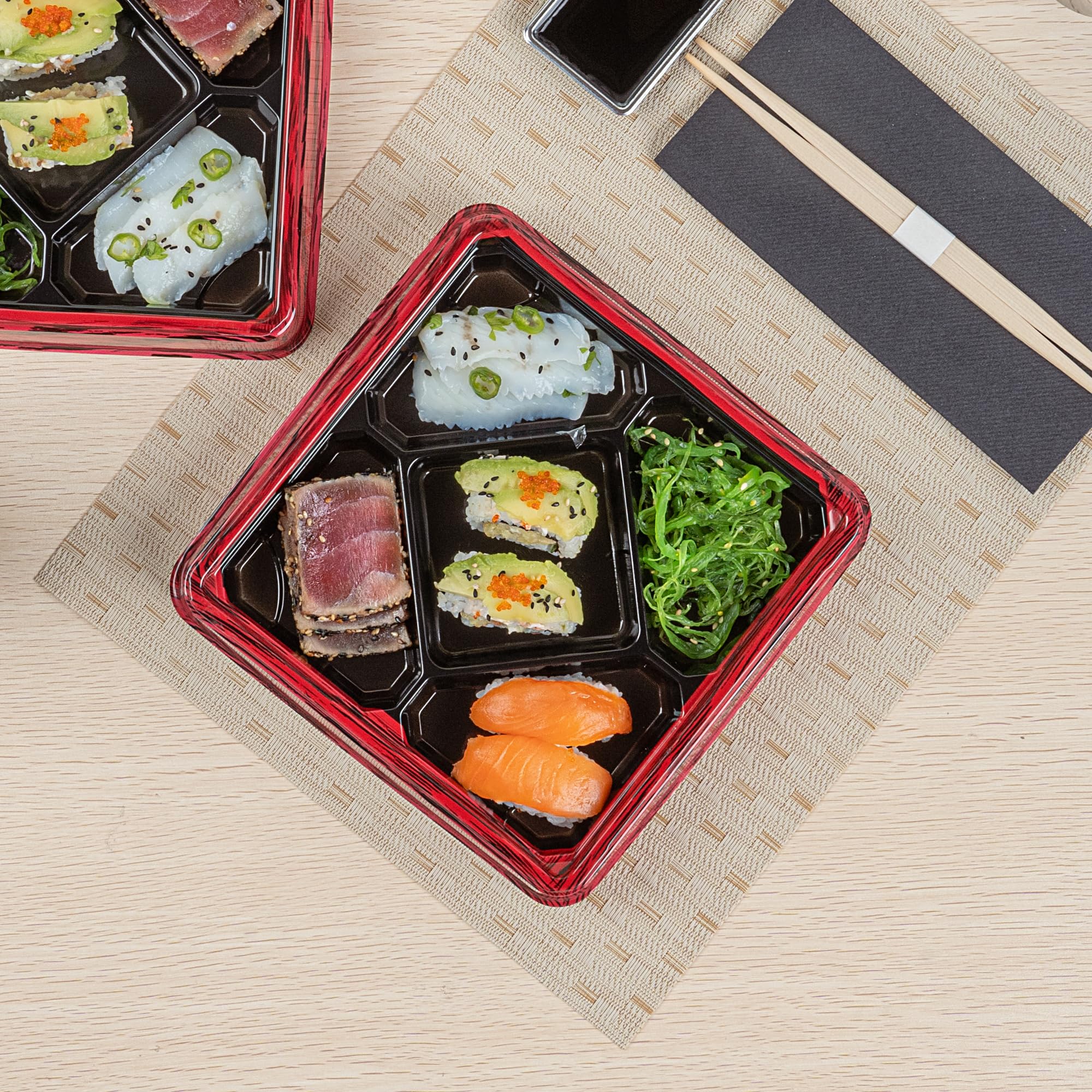 Restaurantware -Bento Tek - Contenedores de preparación de comidas de 18 onzas, 50 cajas desechables para alimentos, las tapas se venden por separado, 5 compartimentos, cajas de almuerzo Bento de