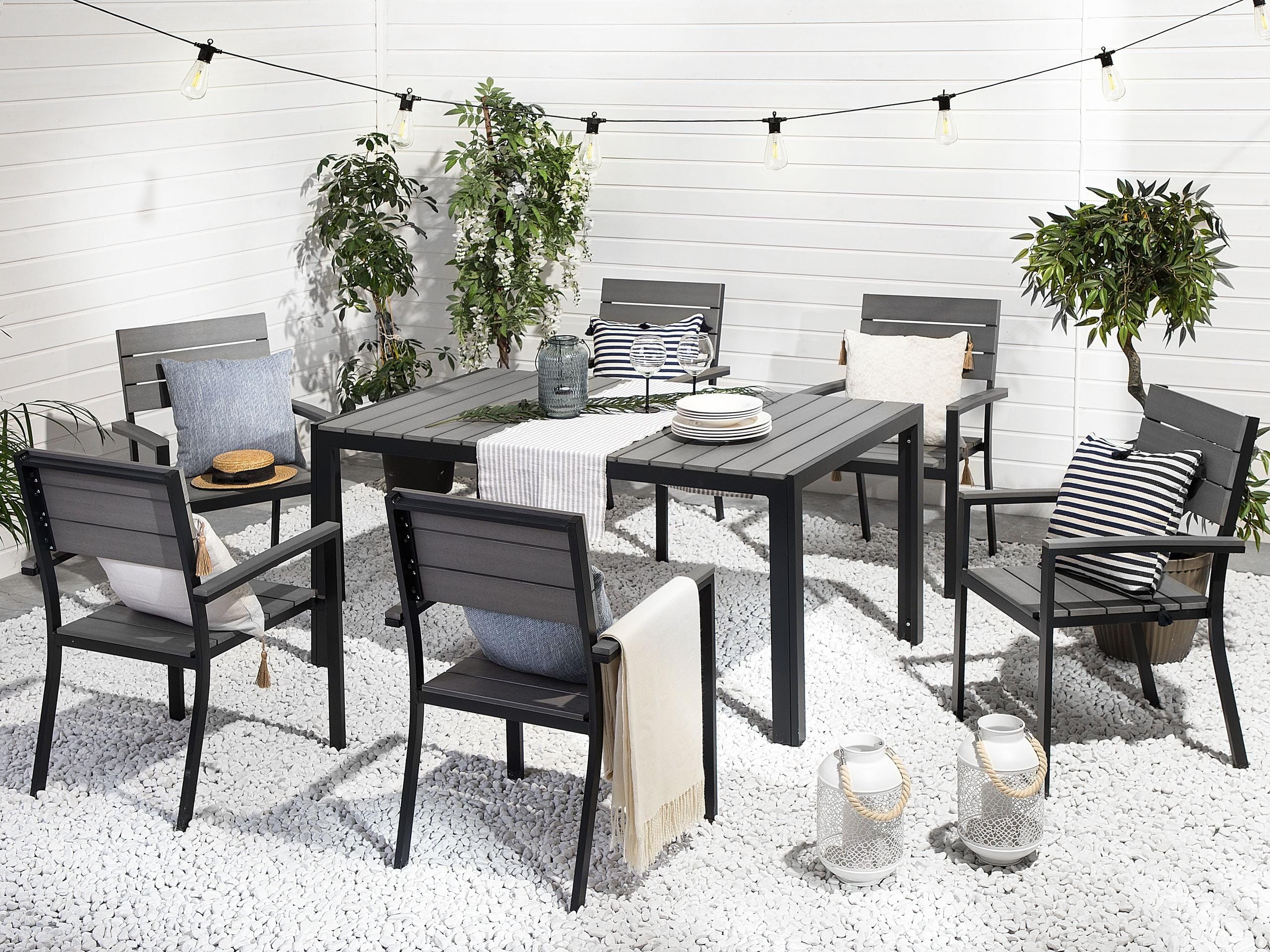 Beliani Gartenmöbel Set 7-teilig Aluminium schwarz Kunstholz grau Tisch 6 Stühle Como