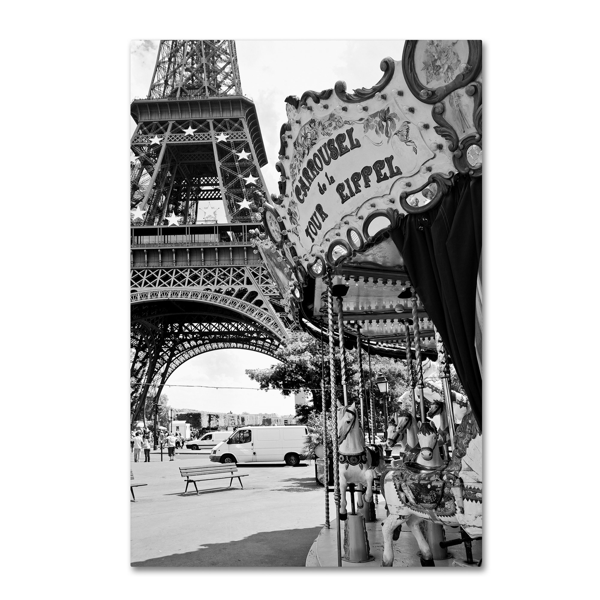 Amazon.com: Trademark Fine Art PH0197-C1624GG Carrousel de