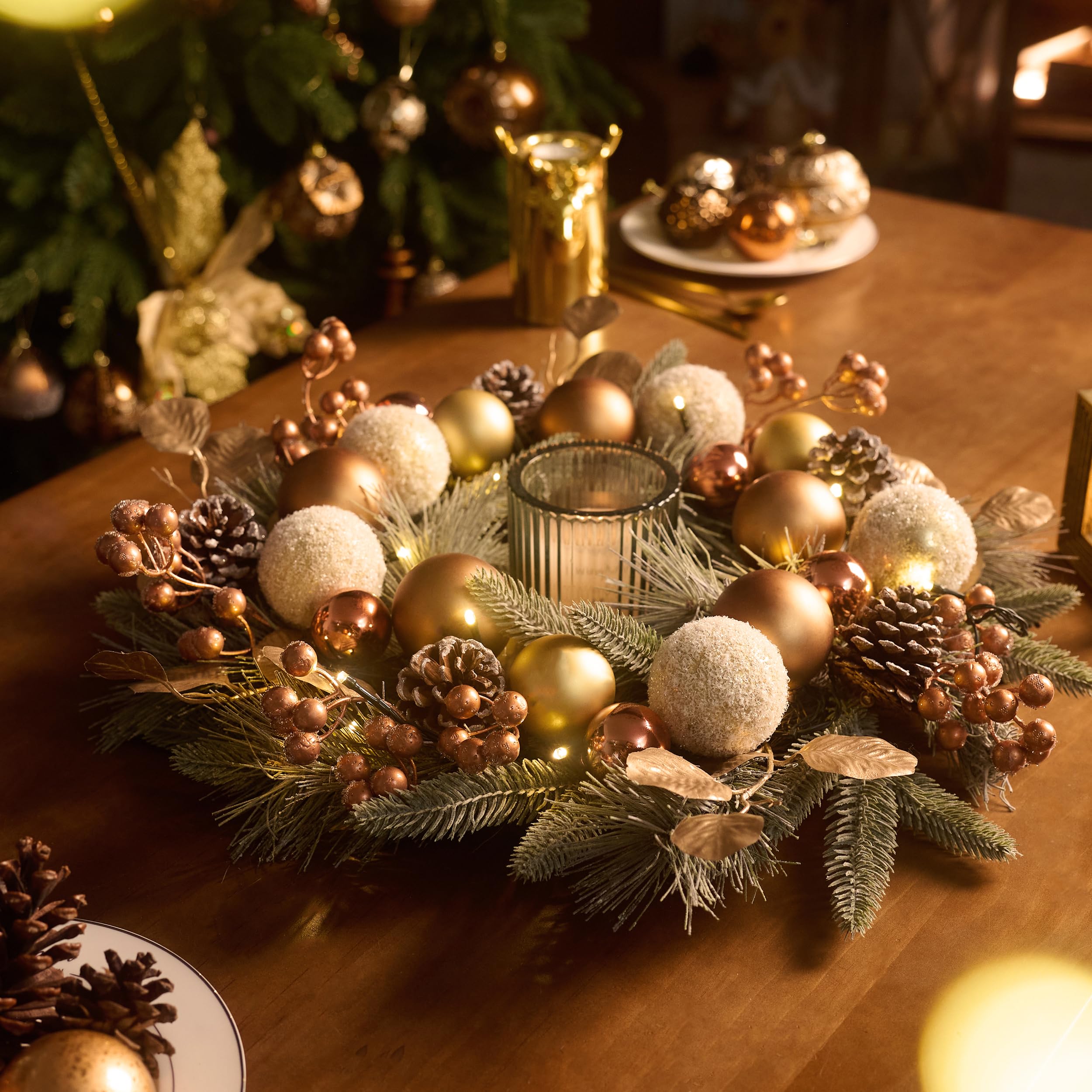 Valery Madelyn Couronne de Noël pré-éclairée de 50,8 cm pour Porte d'entrée avec lumières, Grande Couronne de Noël éclairée avec Boules de Noël en cuivre Bronze pour cheminée, fenêtre, Table