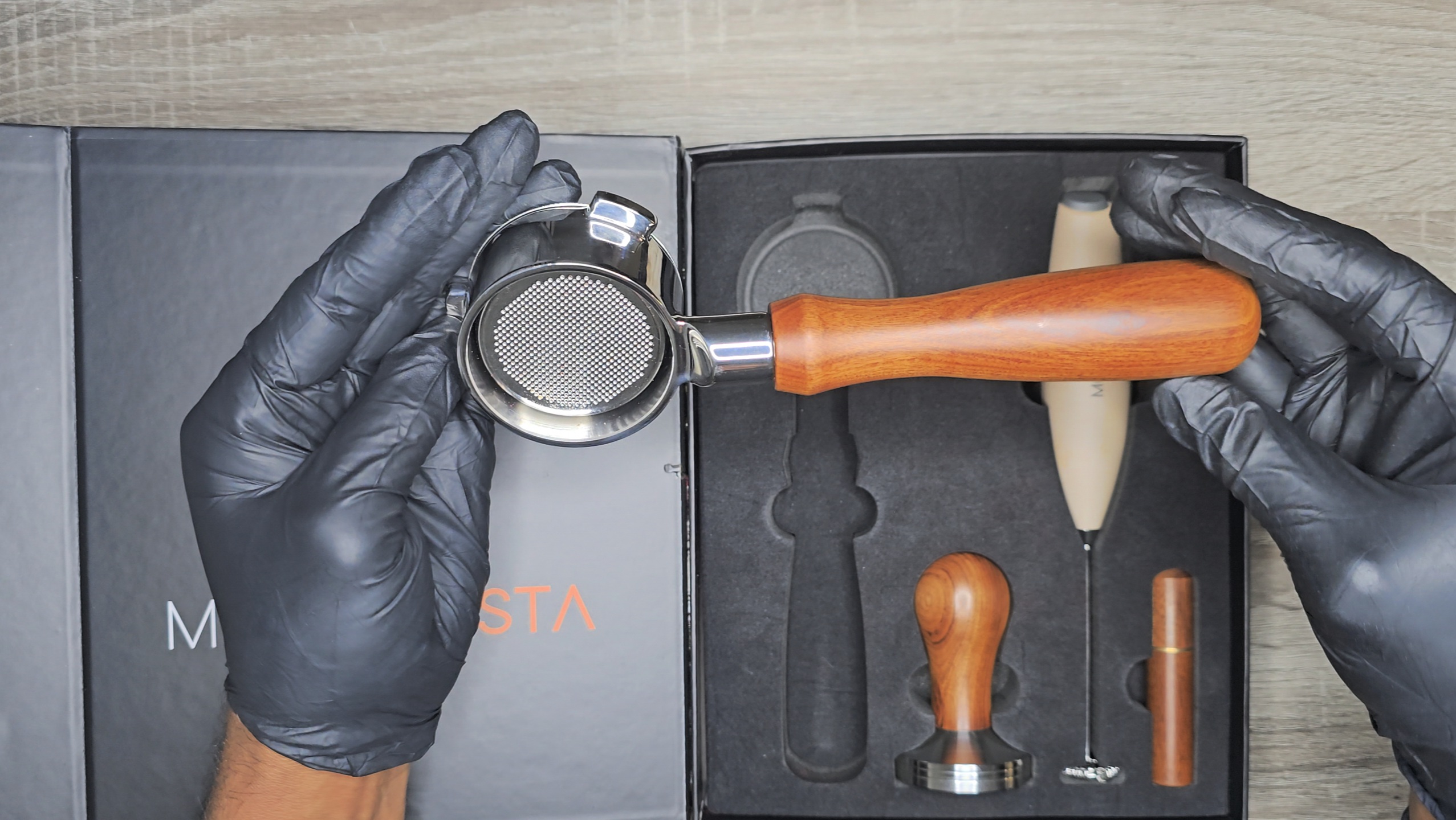 Amazon.com: 54mm Bottomless Portafilter-Tamper-Milk Frother-WDT