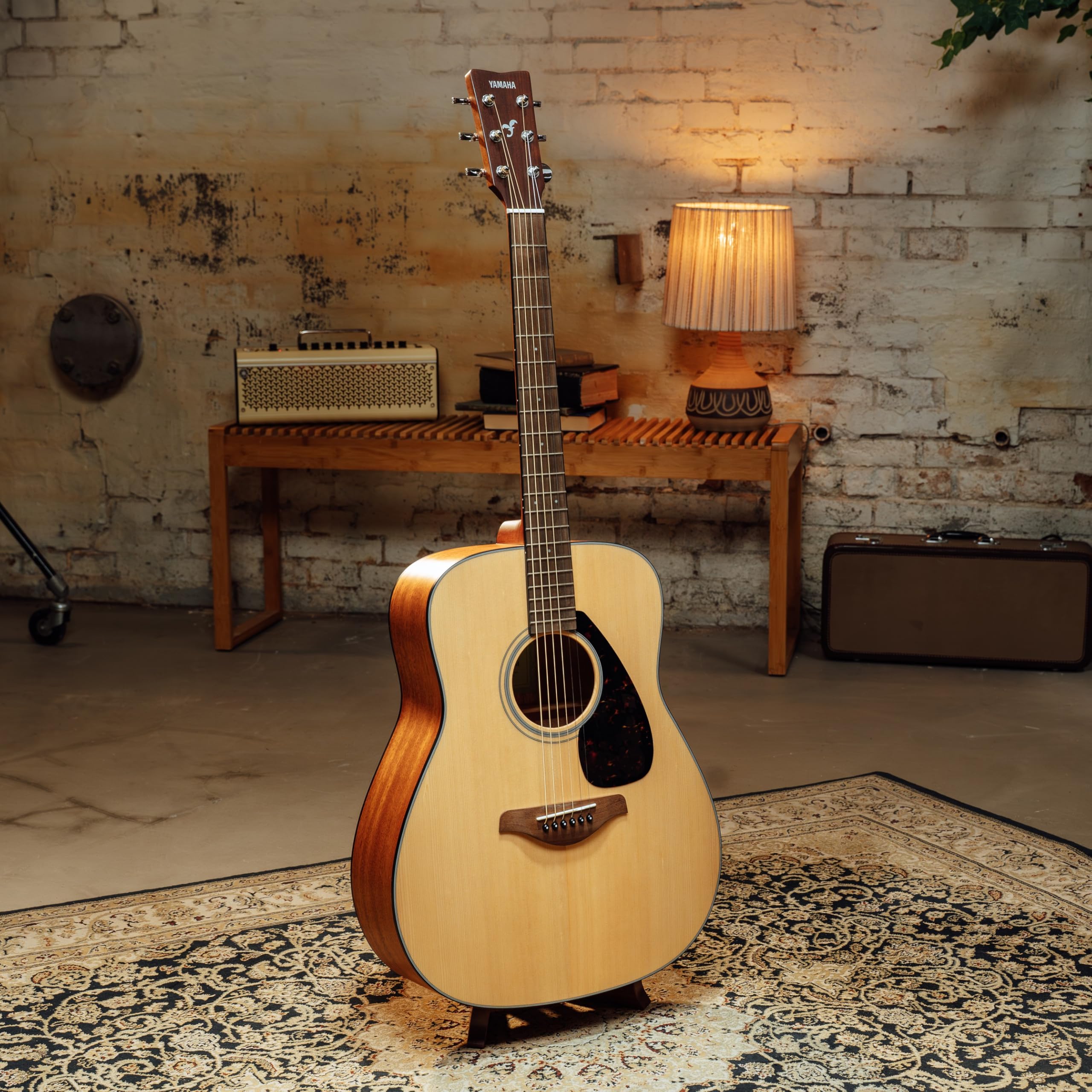 Yamaha FG800M matt natur - Akustische Westerngitarre mit authentischem Klang für Anfänger - 4-4 Gitarre aus Holz – Mit Voucher für 2 persönliche Online Lessons an der Yamaha Music School