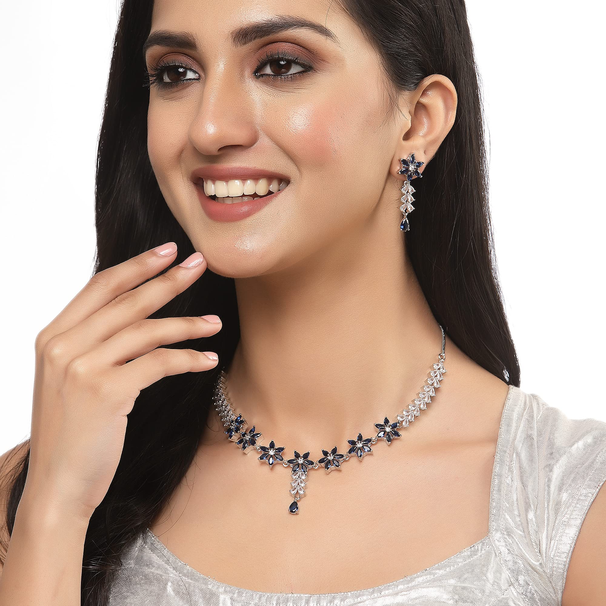 Star Shaped Silver Toned Necklace Earrings Set with American Diamond