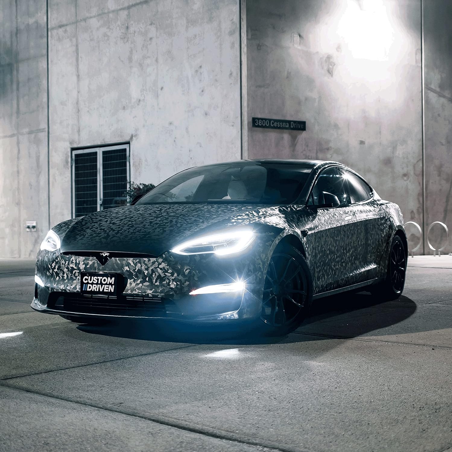 VViViD+ Stealth Medium Pattern Camouflage Ghost Metal Vinyl Wrap (1ft x 5ft) + Wrap Sticks (Soft, Medium and Hard) + Best Damn Knife with 10 Replacement Blades + Blaze Turbo Heat Gun Bundle - M0