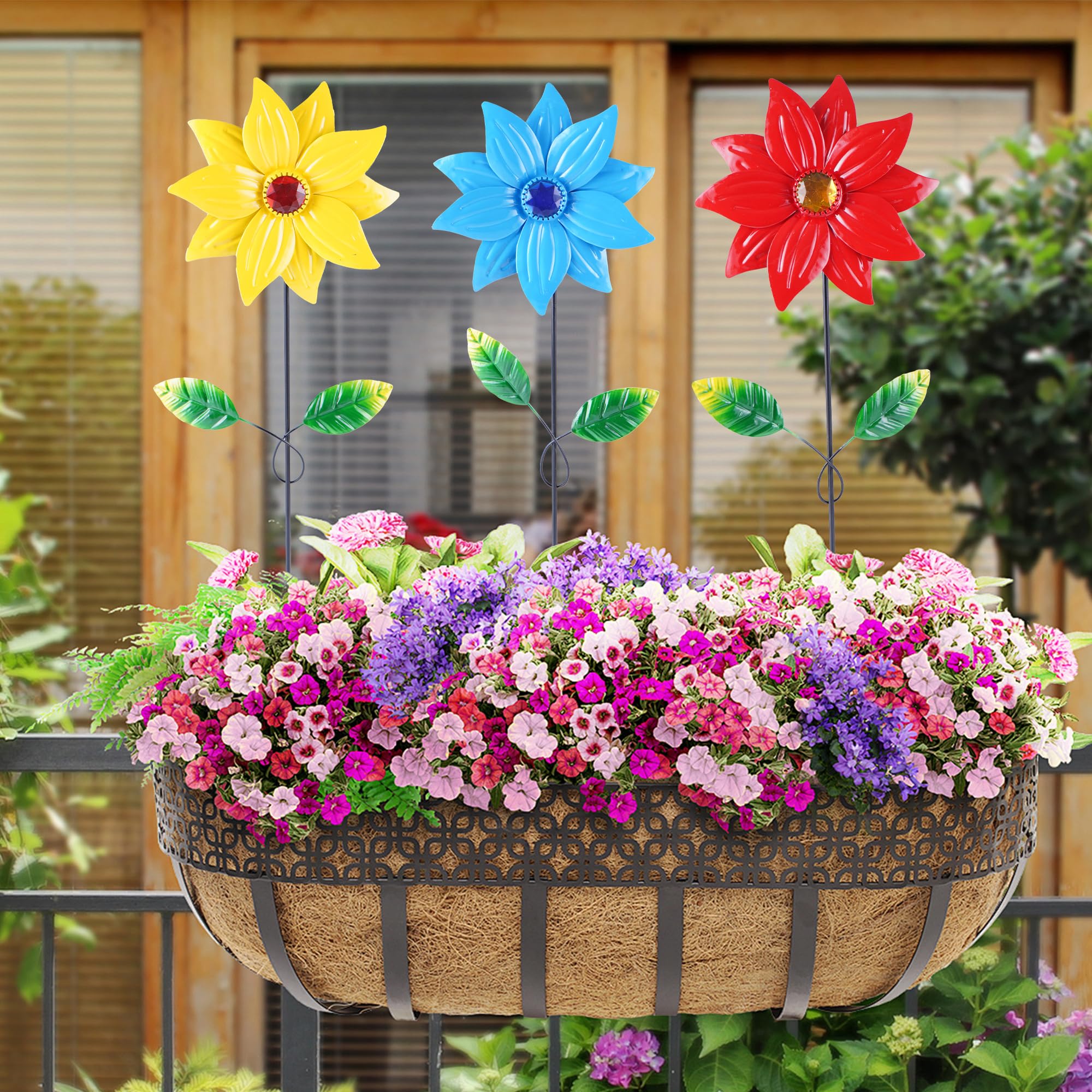 Meatl Flower Garden Stake Tricolor Outdoor Glow in Dark Plant Pick Water Proof Metal Flower Stick Décor for Lawn Yard Pati...