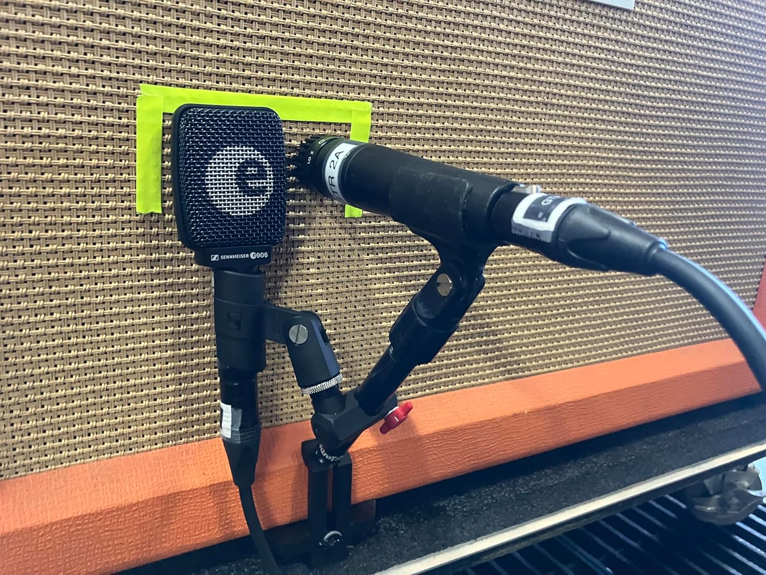 Slide-on Rapid Mic Mount for Guitar Amps (sm57,e609,Dual,Ribbon mic)