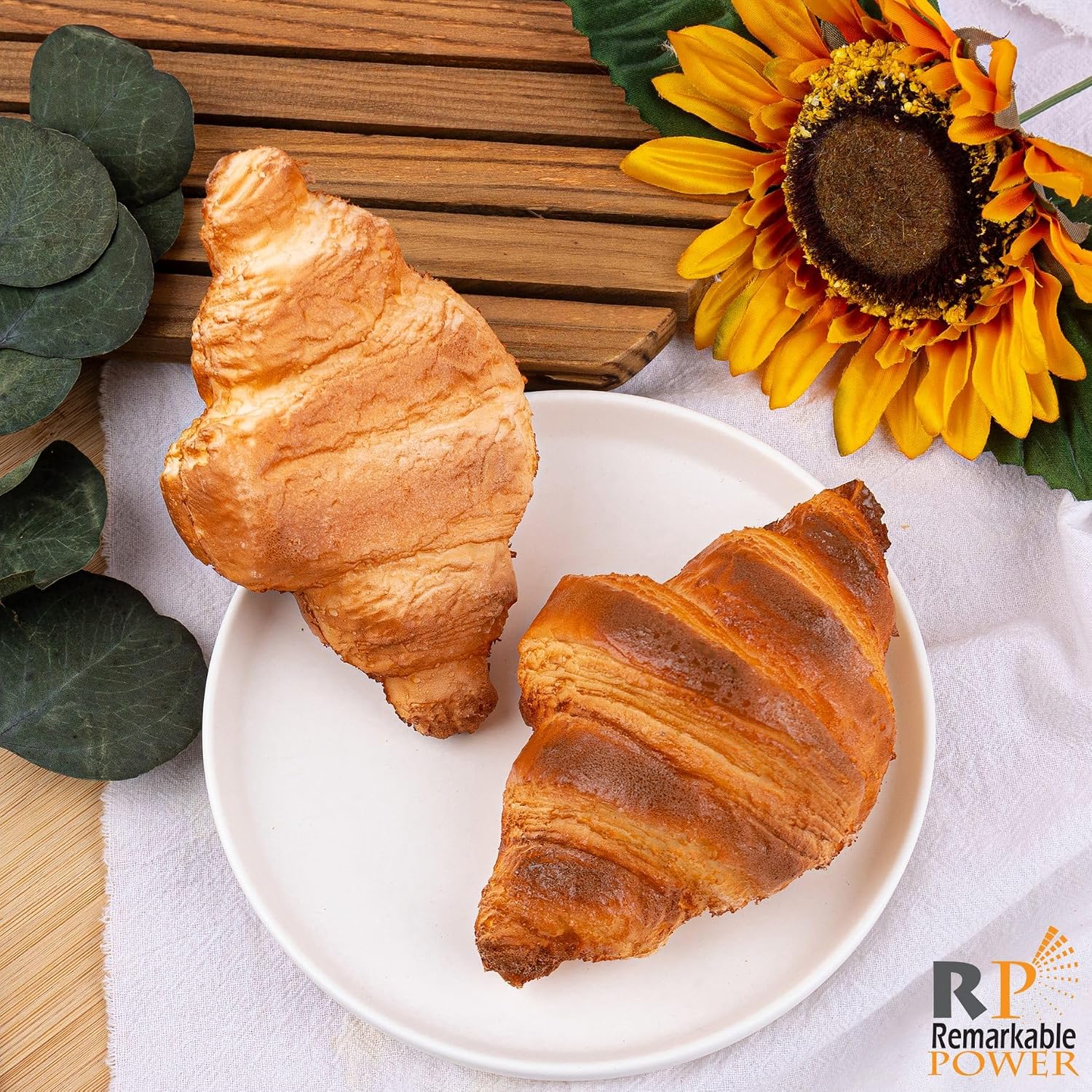 2 Pack Artificial Croissant Simulation Bread Model for Kitchen Photo