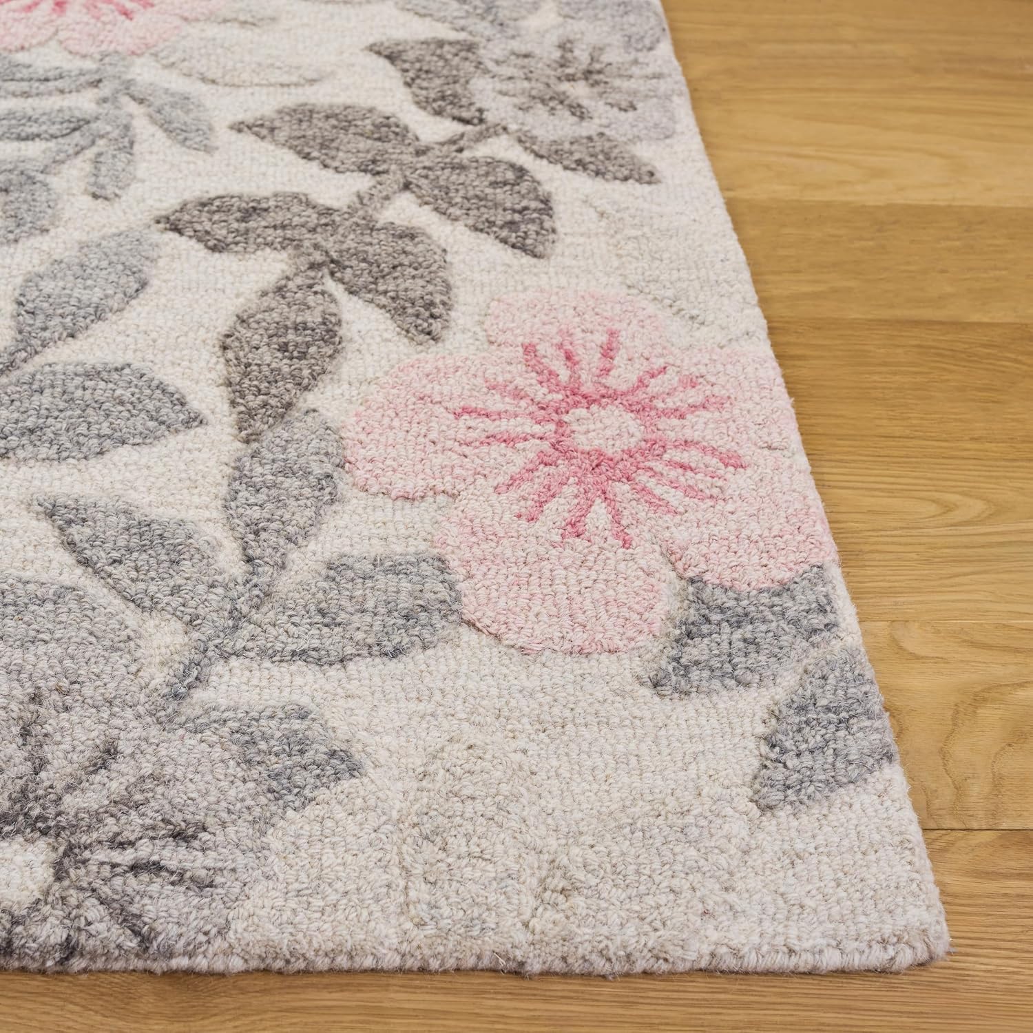 SAFAVIEH Area Rug 5x8 - Jardin Collection - Grey & Pink, Handmade Wool, Floral Design, Ideal for Living Room, Bedroom, Dining Space (JAR577F)
