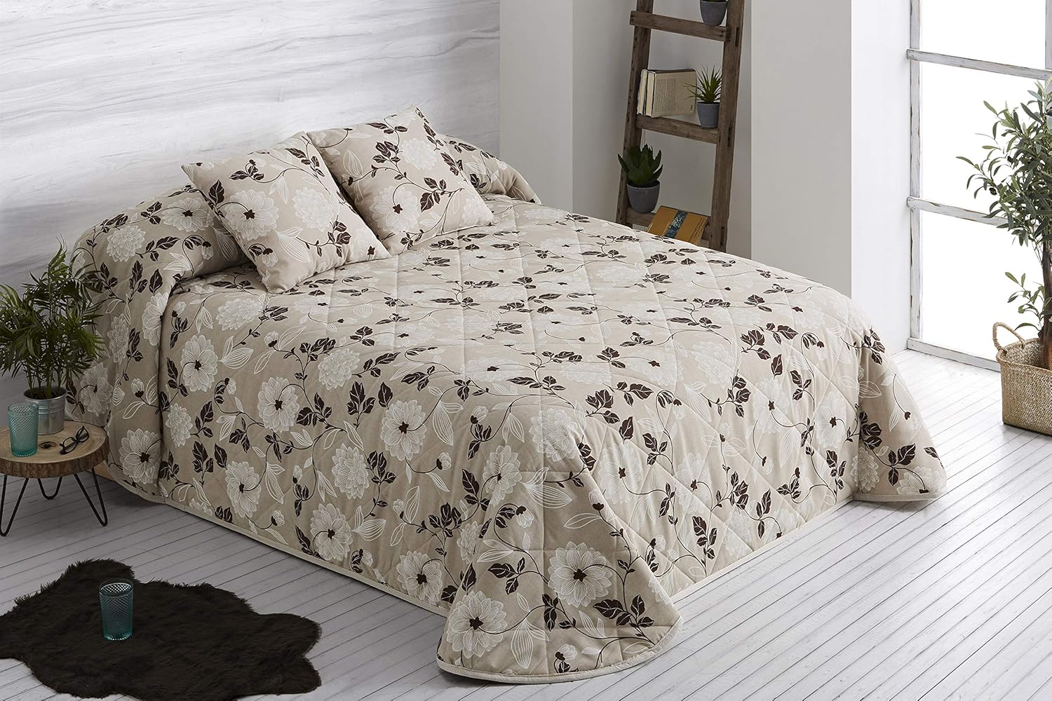 Novelties Tengo Bedding Set Floral Duvet with 2 Cushions Made in