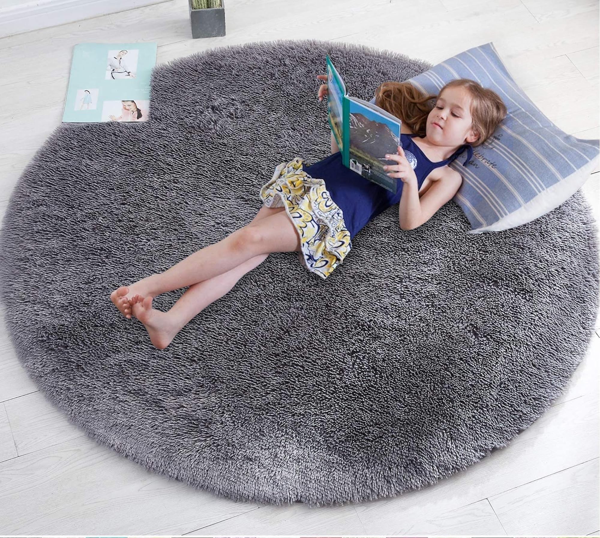 Microfibre Plush Fluffy Circle Rug for Kids Room