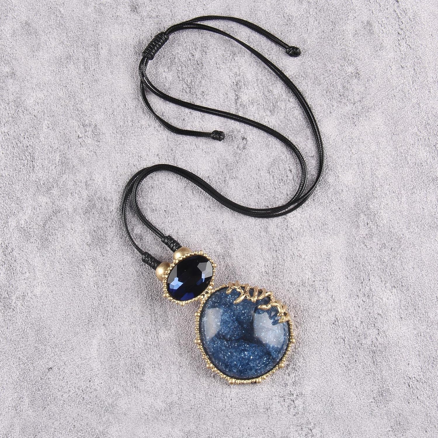 GelConnie Leather Necklace for Women Large Pendant Long Brown Necklace Circle Leather Choker Vintage Sweater Necklace Gold Chunky Boho Necklaces for Women - Image 9