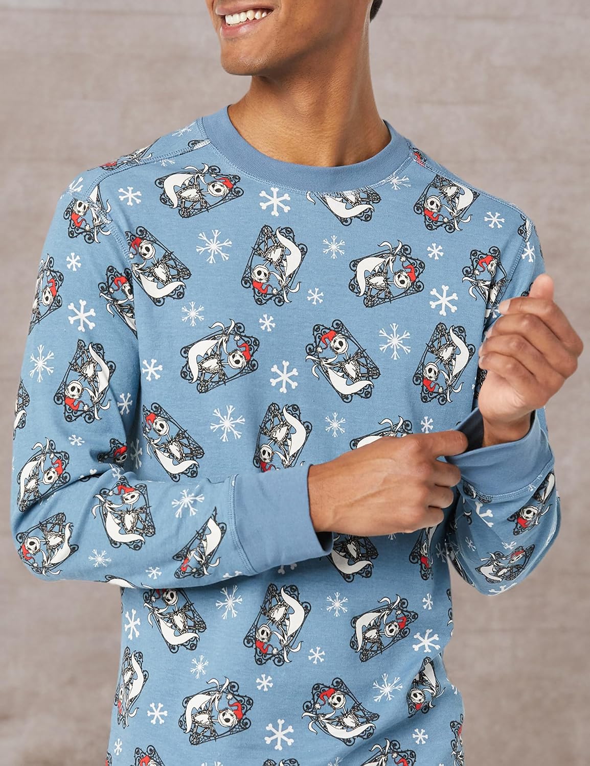 Amazon Essentials Disney | Marvel | Star Wars Men's Snug-Fit Pajama Sleep Sets - Image 4