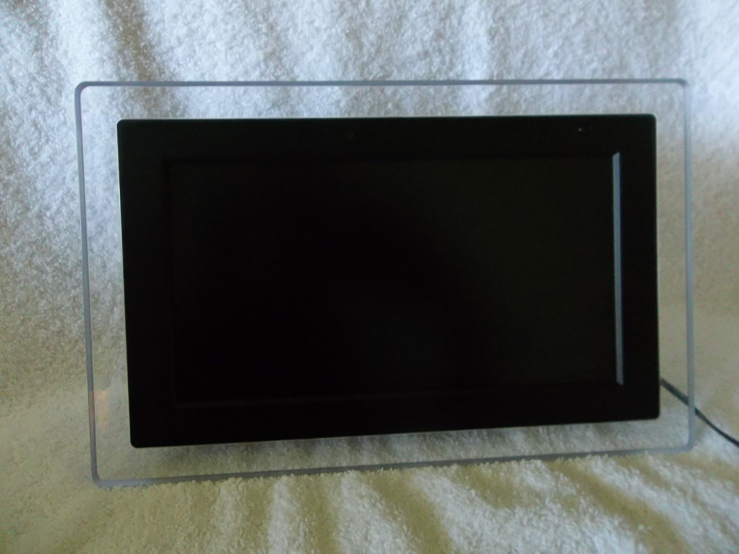 Dynex 9" Widescreen LCD Digital Picture Frame Electronics