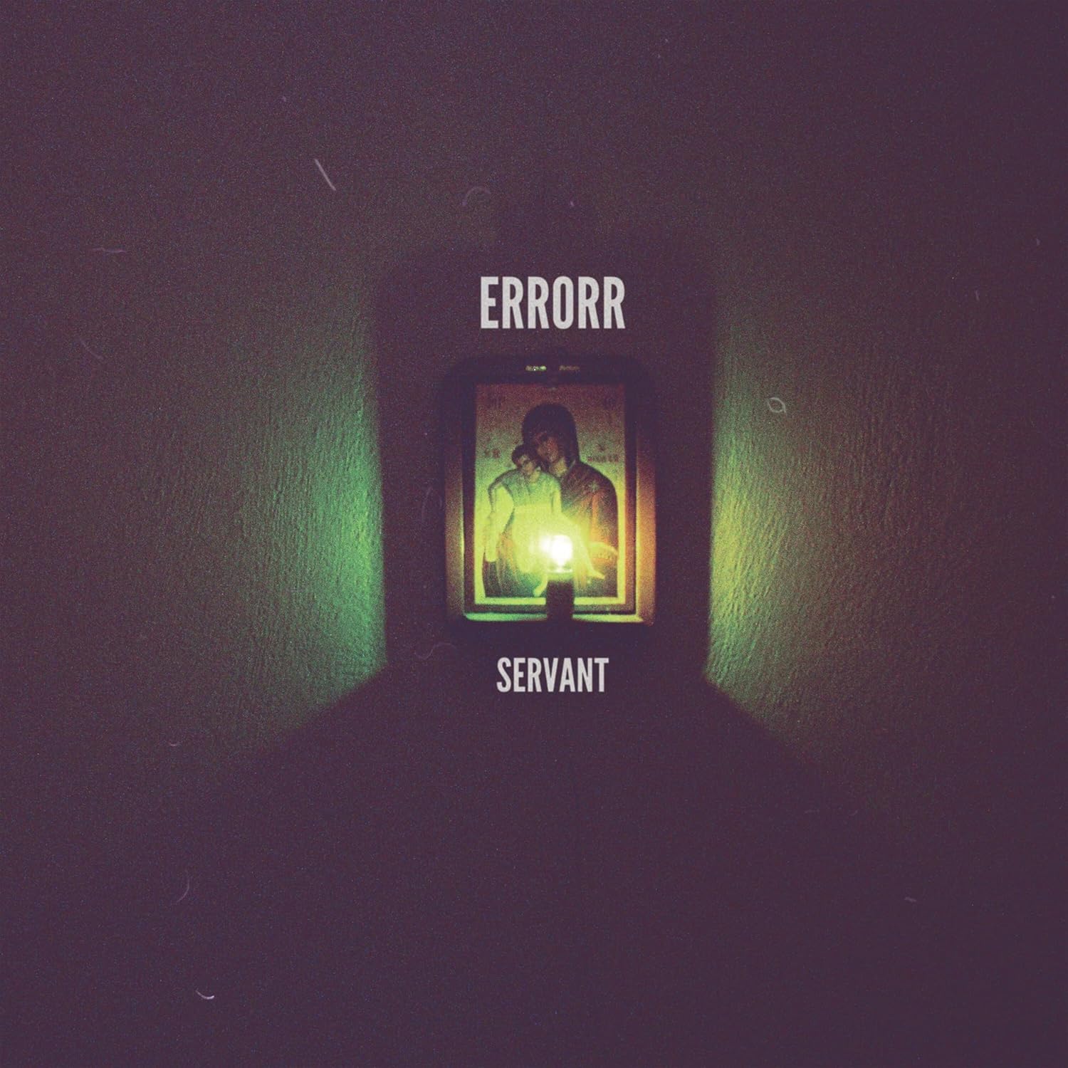 SERVANT (PURPLE VINYL) por Errorr — capa do álbum