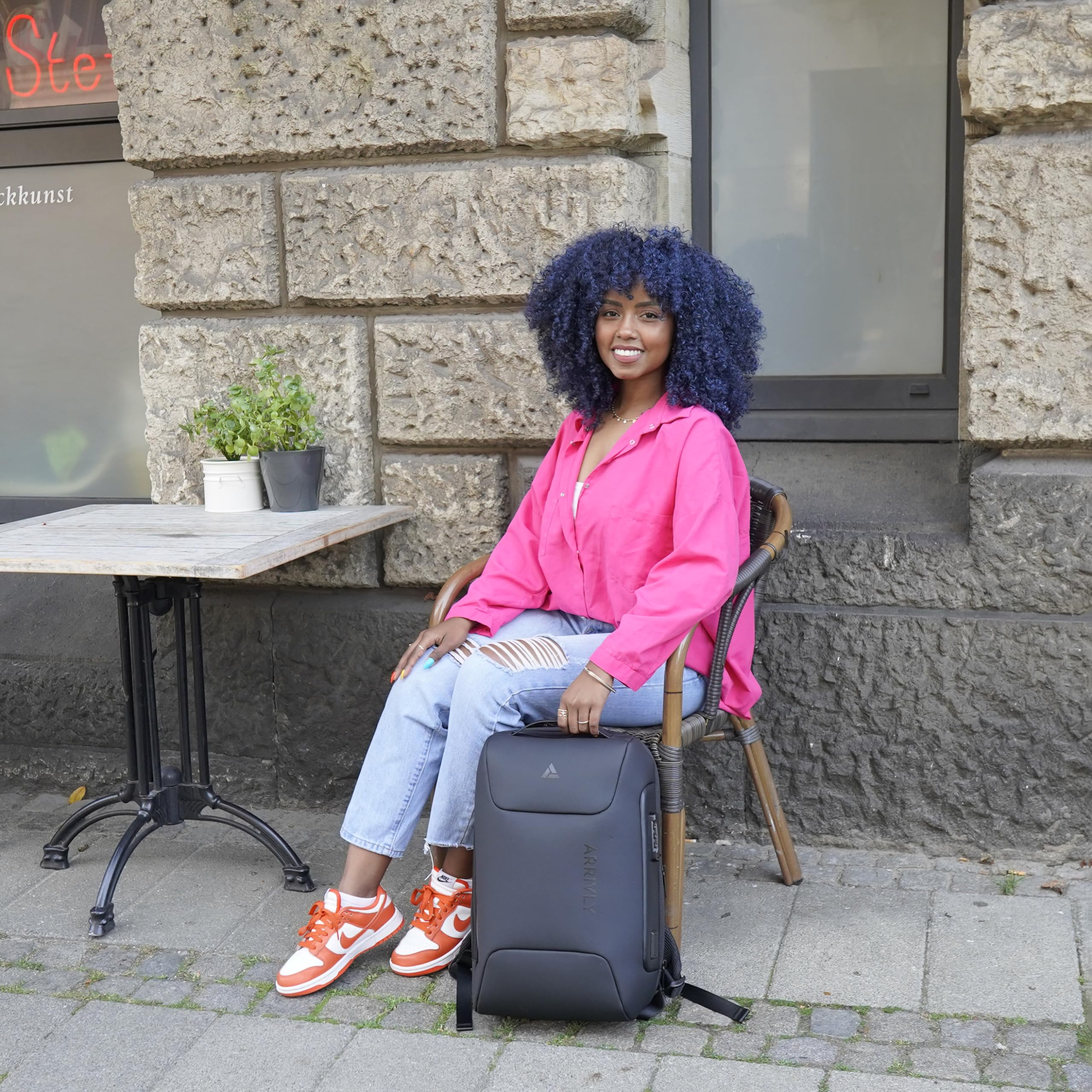 Arrivly Sac à Dos Ordinateur pour Femmes & Hommes - Imperméable & Moderne - Sac Business & Quotidien 30L avec PC 15,6 pouces Port USB & Design Léger - Pour Université Travail & Voyages