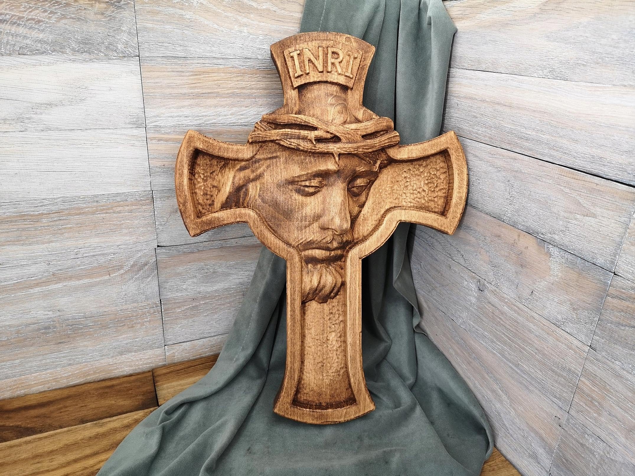 Croix Jésus en bois de Confirmation relief INRI 40cm cadeau de foi
