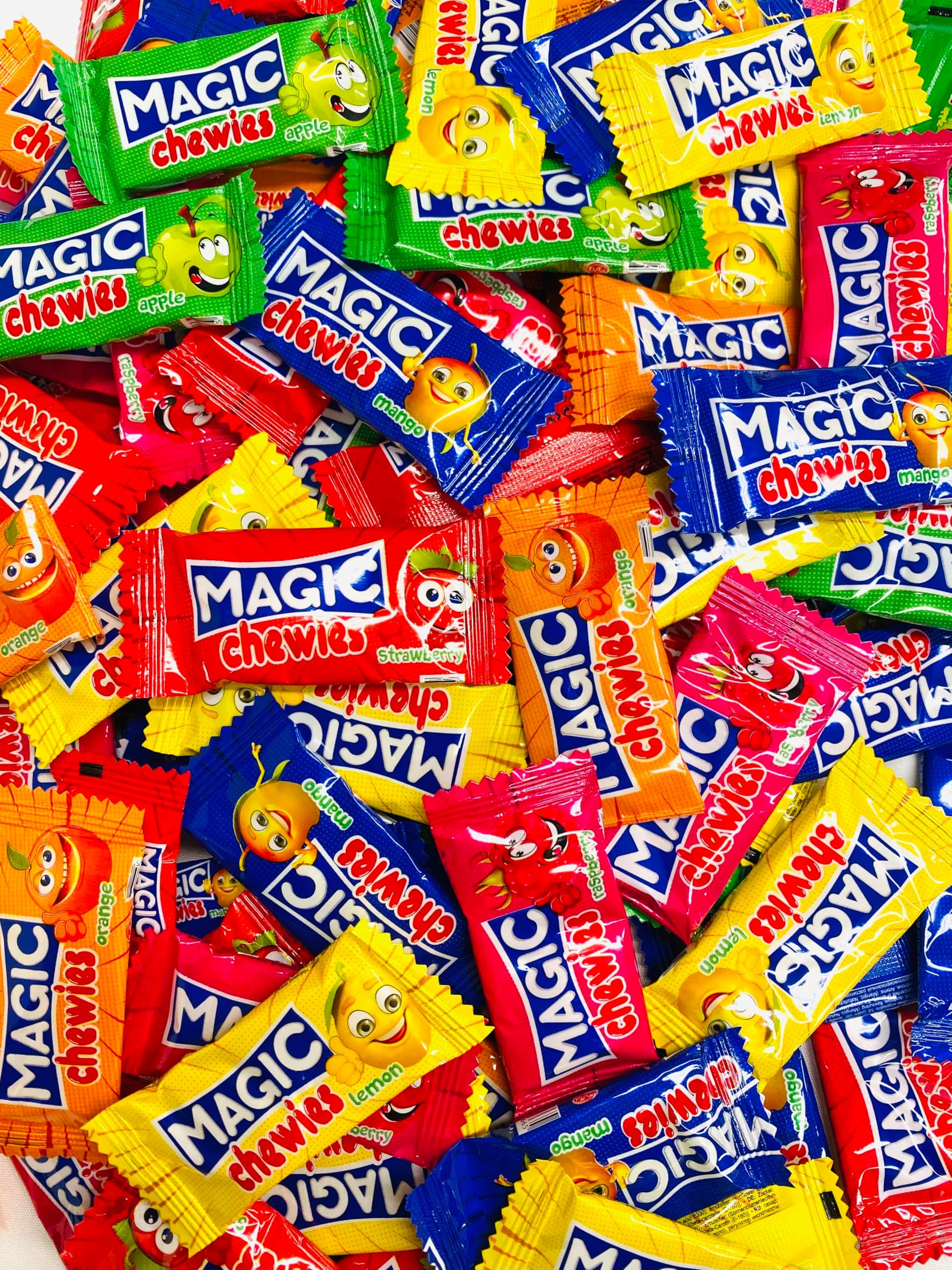 Magic Chews - 1kg bag - Approx 105 Mini Chews - Fruit Flavour Stripes Sweets - Individually Wrapped - Party Bag Sweets