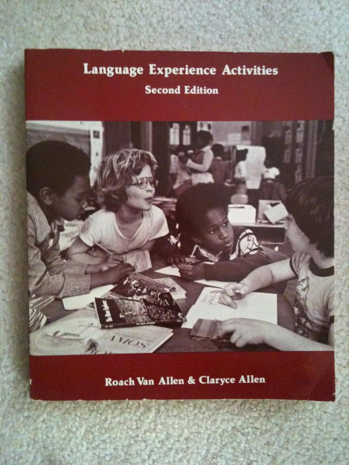 Language Experience Activities: Allen, Roach Van: 9780395318027: Amazon ...