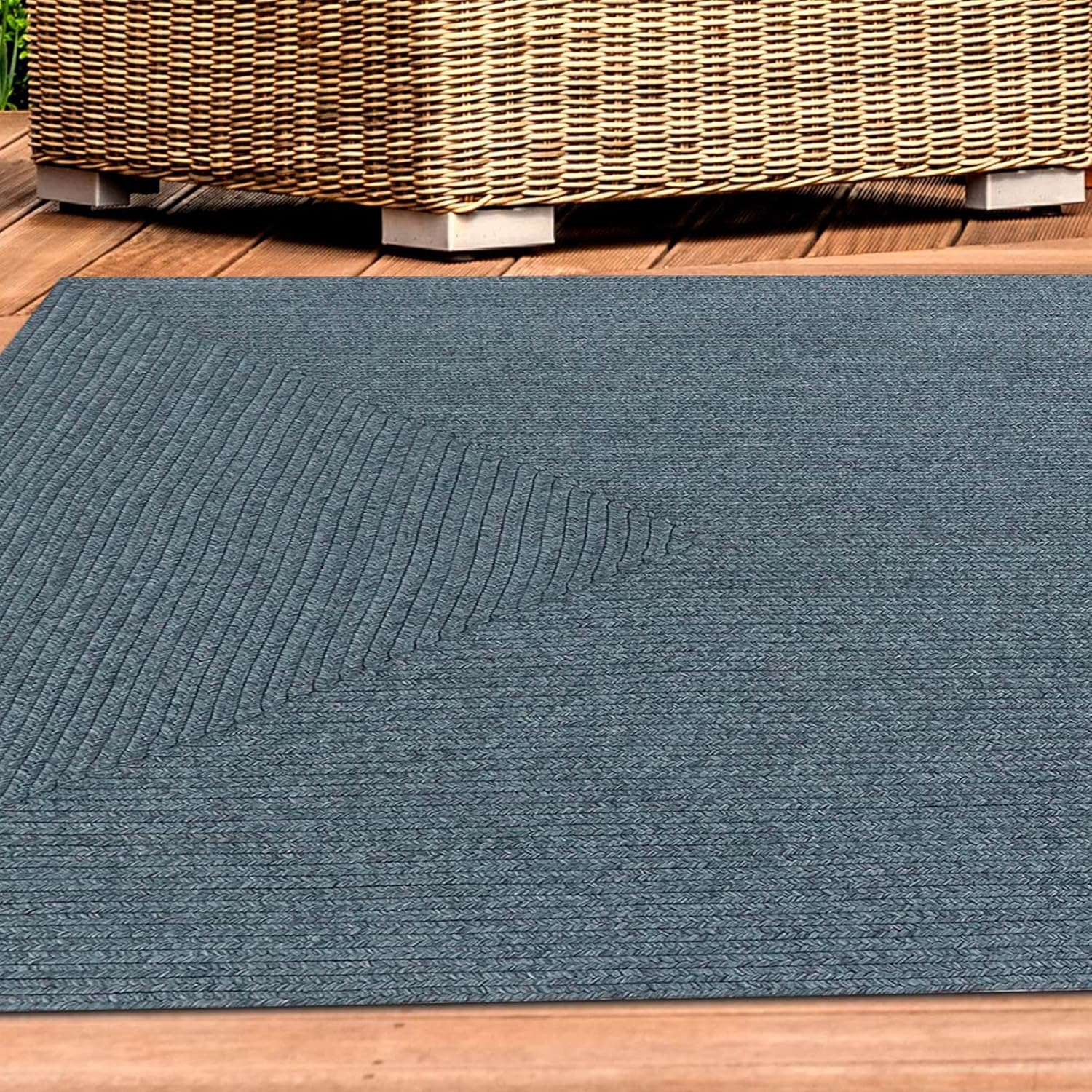 Superior Indoor/ Outdoor Large Area Rug, Reversible Braided Home Floor Decor for Living Room, Kitchen, Entryway, Patio, Front Porch, Deck, Modern, Boho, Farmhouse Style, 4' x 6', Lagoon Breeze