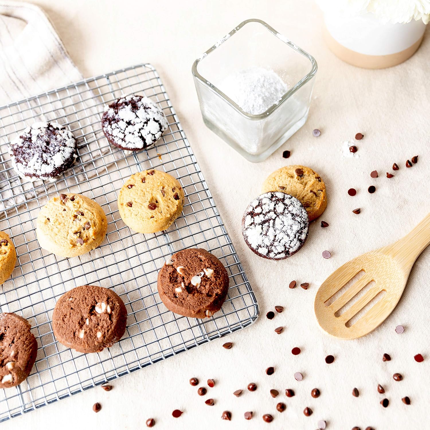 Granny Bella Chocolate Chip Cookie Gift Basket, Homemade Fresh Bakery Cookies for Mothers Day, Ideas For Women To Mom Wife Grandma From Son Daughter Sister Husband Friends Candy Basket Delivery (Regular)