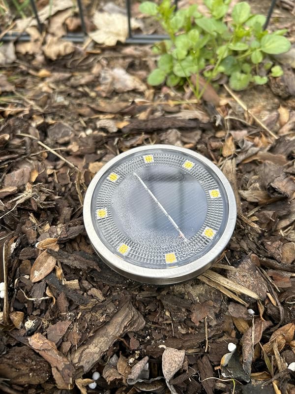 6 db Napelemes Kültéri Padlólámpa - IP65 Vízálló Kerti Világítás, Hideg Fehér LED, Fém Burkolat, Automatikus Fényérzékelő, 