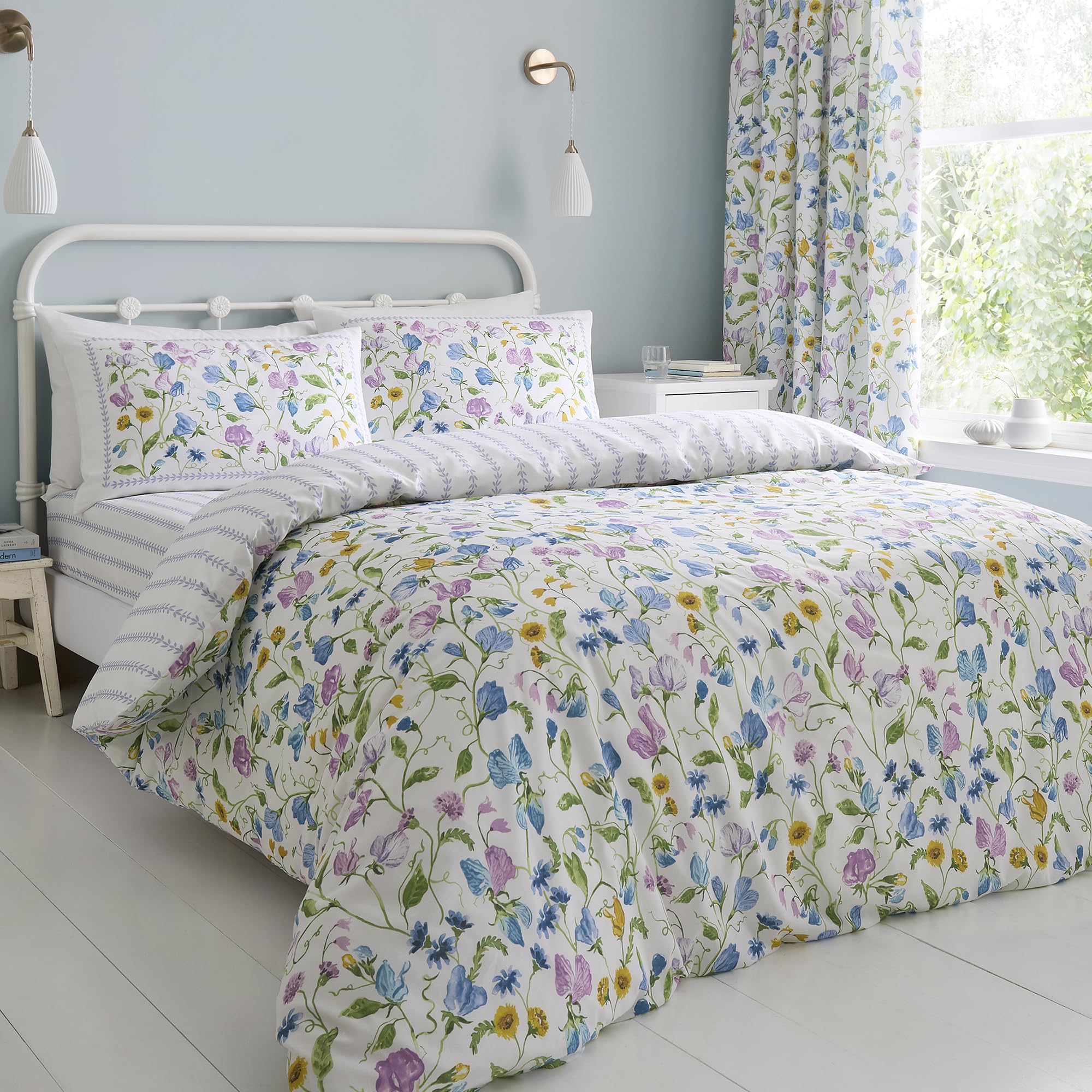 Dreams & Drapes Sweetpea Floral Duvet Cover Set King 230 x 220cm – 100% Cotton Bedding with Delicate Sweet Pea Flower Design, Includes 2 Pillowcases, Lilac