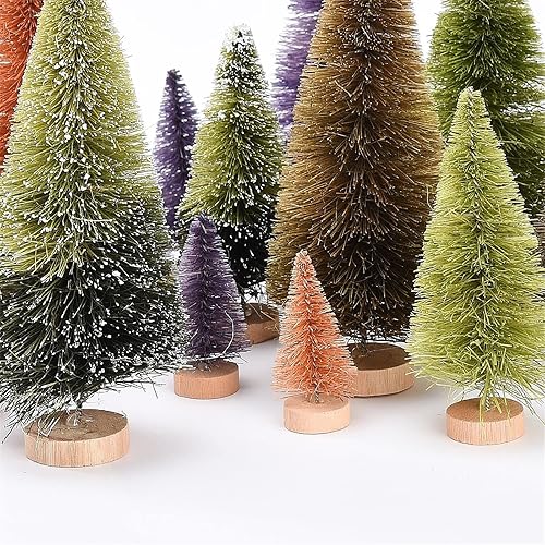 Miniatura 5 de Flueyer Juego de 42 mini árboles de Navidad artificiales, pino en miniatura de escritorio con base de madera, botella de sisal, árboles de cepillo