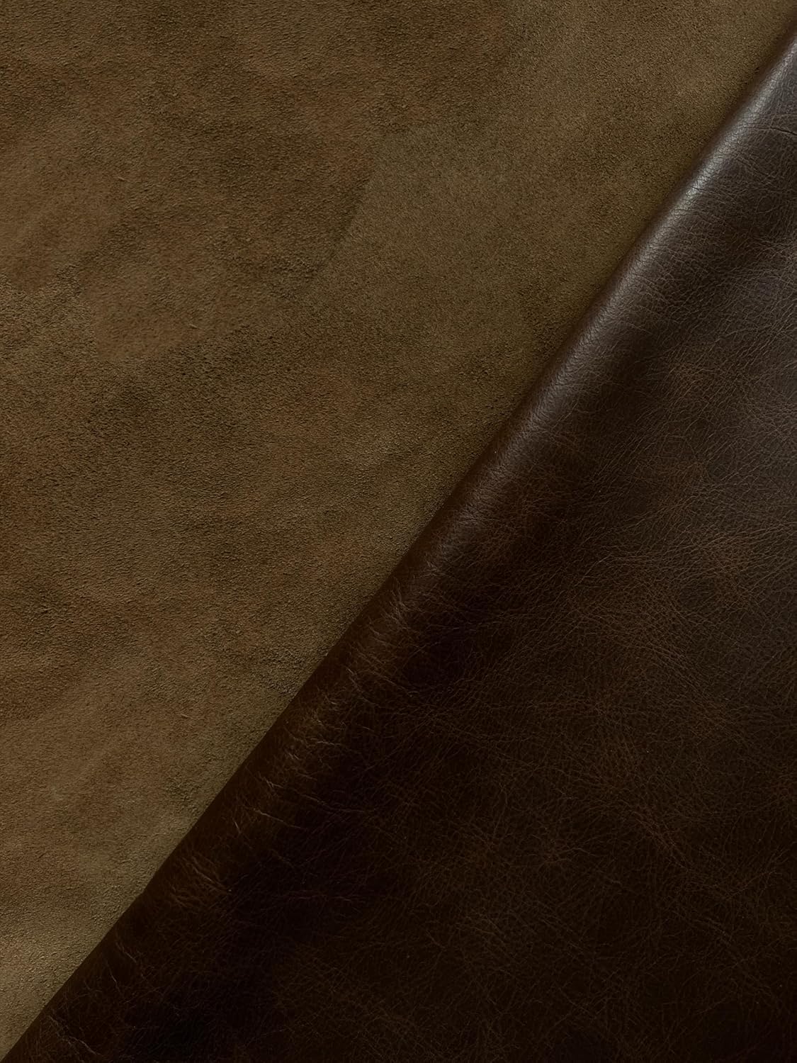 Upholstery Cowhide Leather (Whole Hides) (Luggage Distressed)