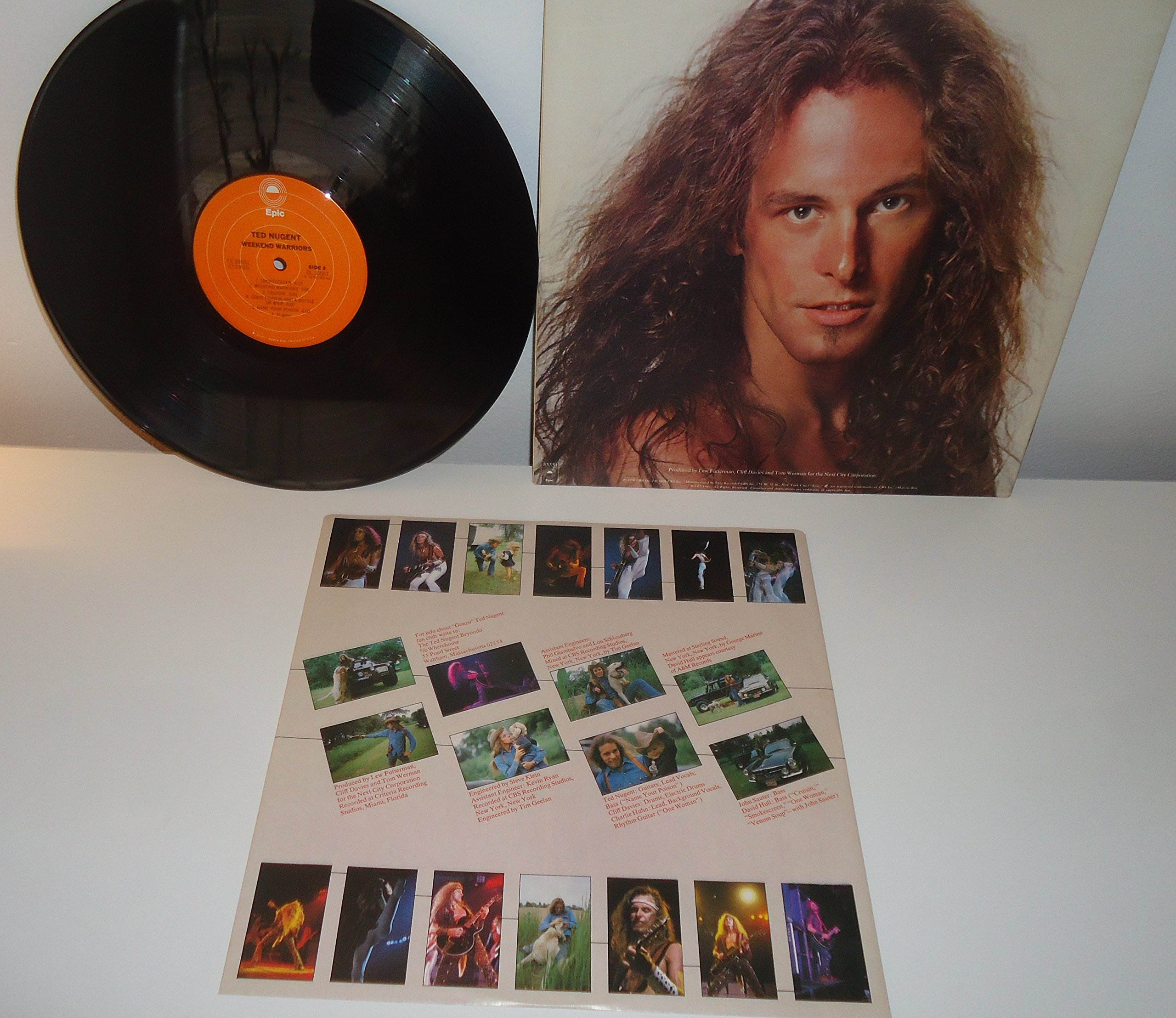 Ted Nugent FE 35551 Weekend Warriors Label: Epic LP, Album, Land: US Released: 1978, Motiv: Rock Style: Hard Rock