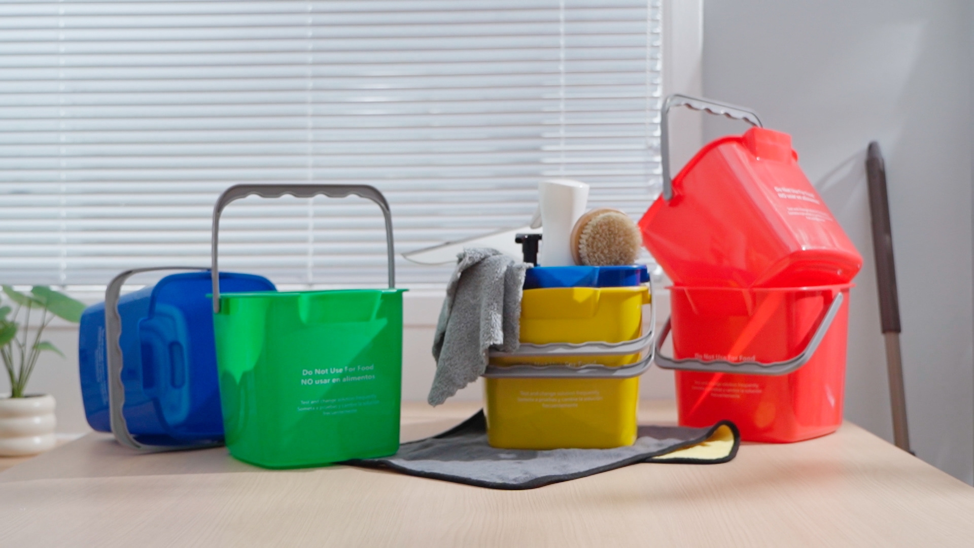 Amazon.com: 6 Pcs 6 Quart Cleaning Bucket Small Sanitizing Square