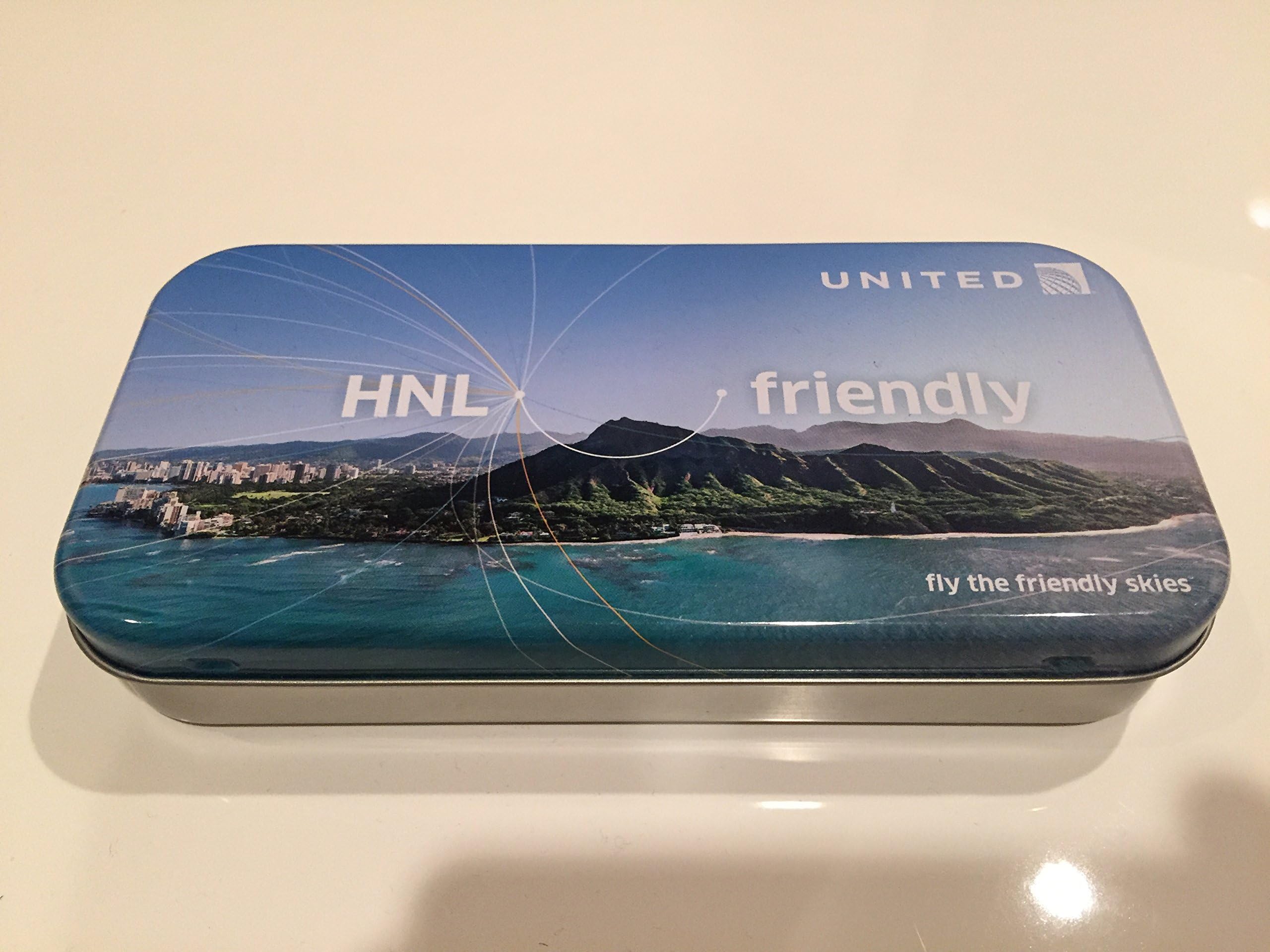 United Airlines Limited Edition Special Amenity Kit - Honolulu Design