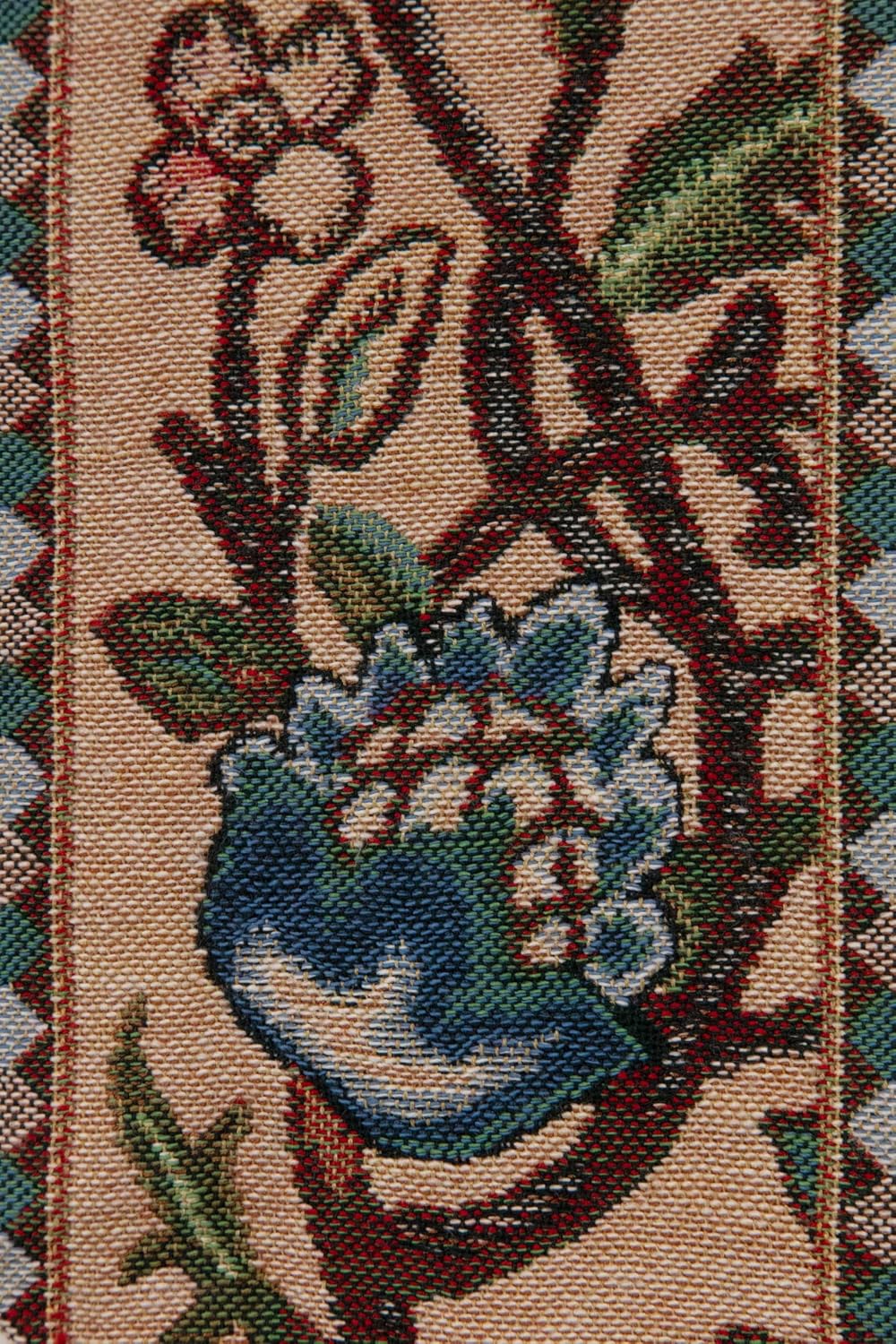 C Charlotte Home Furnishings Inc Tree Of Life V Tapestry Bell Pull - 6 in. x 42 in. Cotton/Viscose/Polyester by William Morris