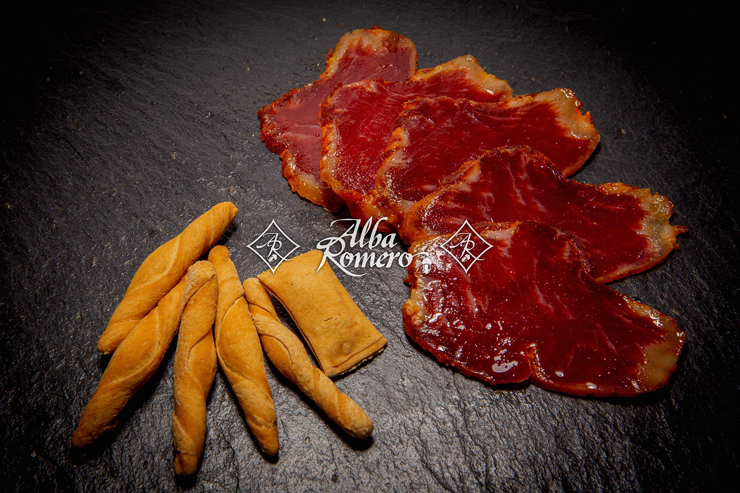 Lomo 100% Ibérico de Bellota ALBA ROMERO | Pieza entera de peso aproximado 1.2 KG | Embutido curado y envasado al vacío |