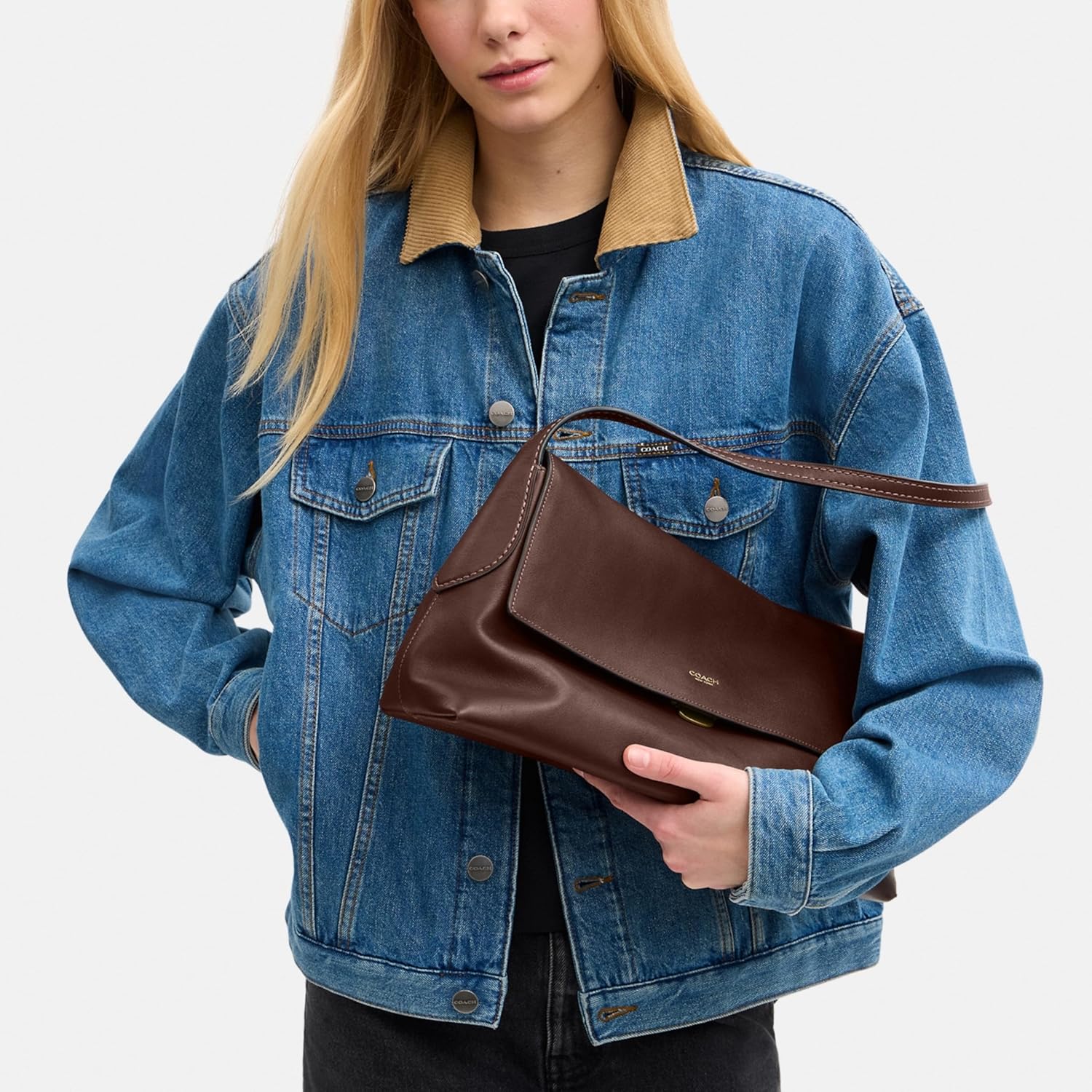 COACH Chelsea Shoulder Bag 36