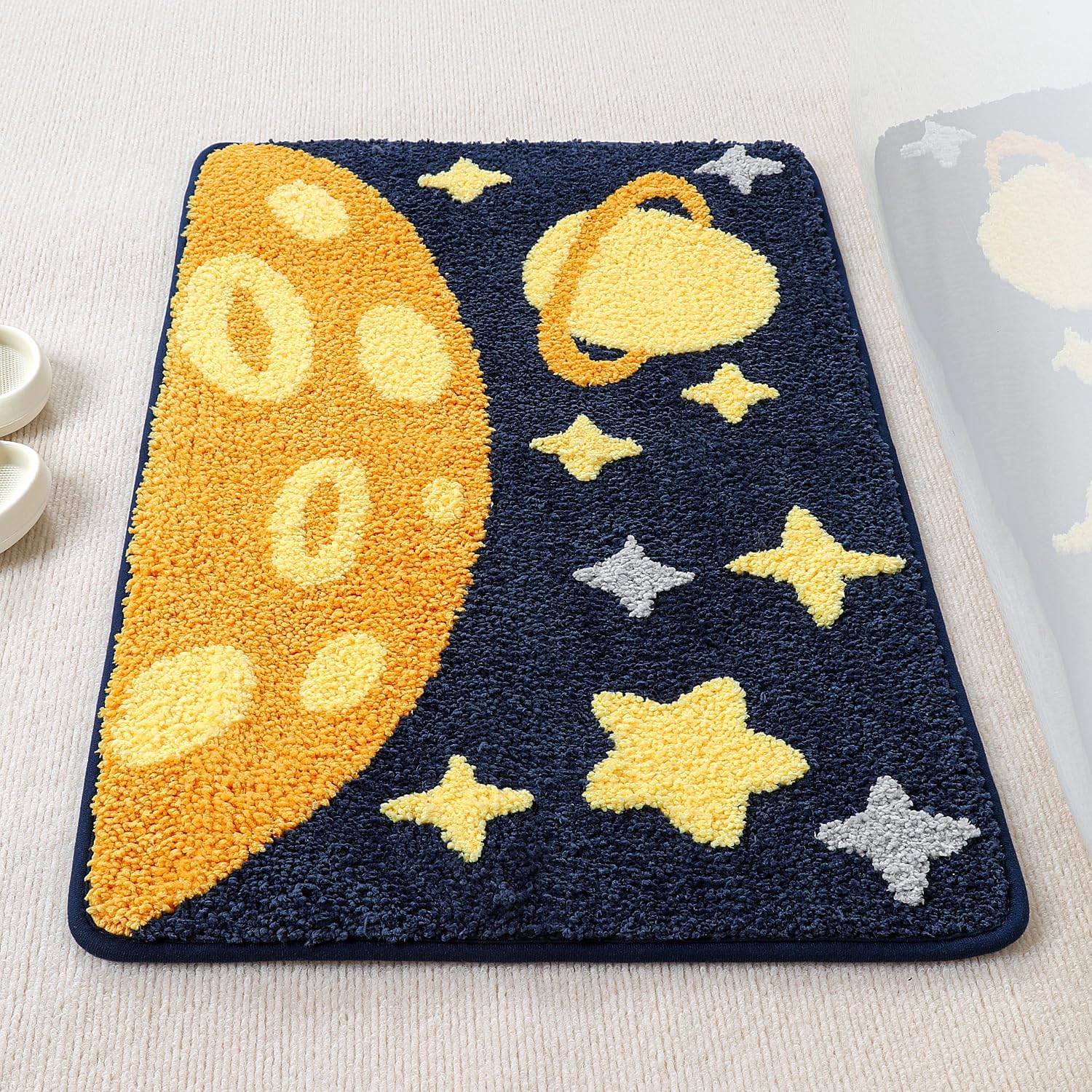 Molesun Cute Planet Bathroom Rug Mat, 20x31, Extra Soft and Absorbent Bath Rugs, Machine Wash Dry, Non-Slip Bath Mat for Tub, Shower, and Bath Room, Planet
