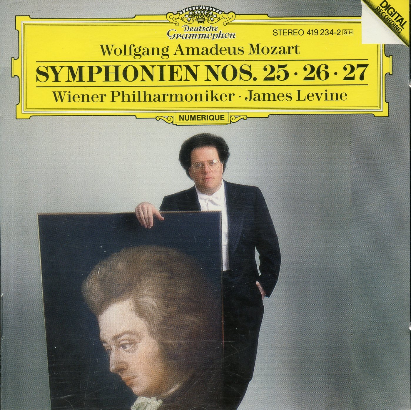 Mozart: Symphonien Nos 25, 26, [Audio CD] Levine, James; Vienna Philharmonic Orchestra